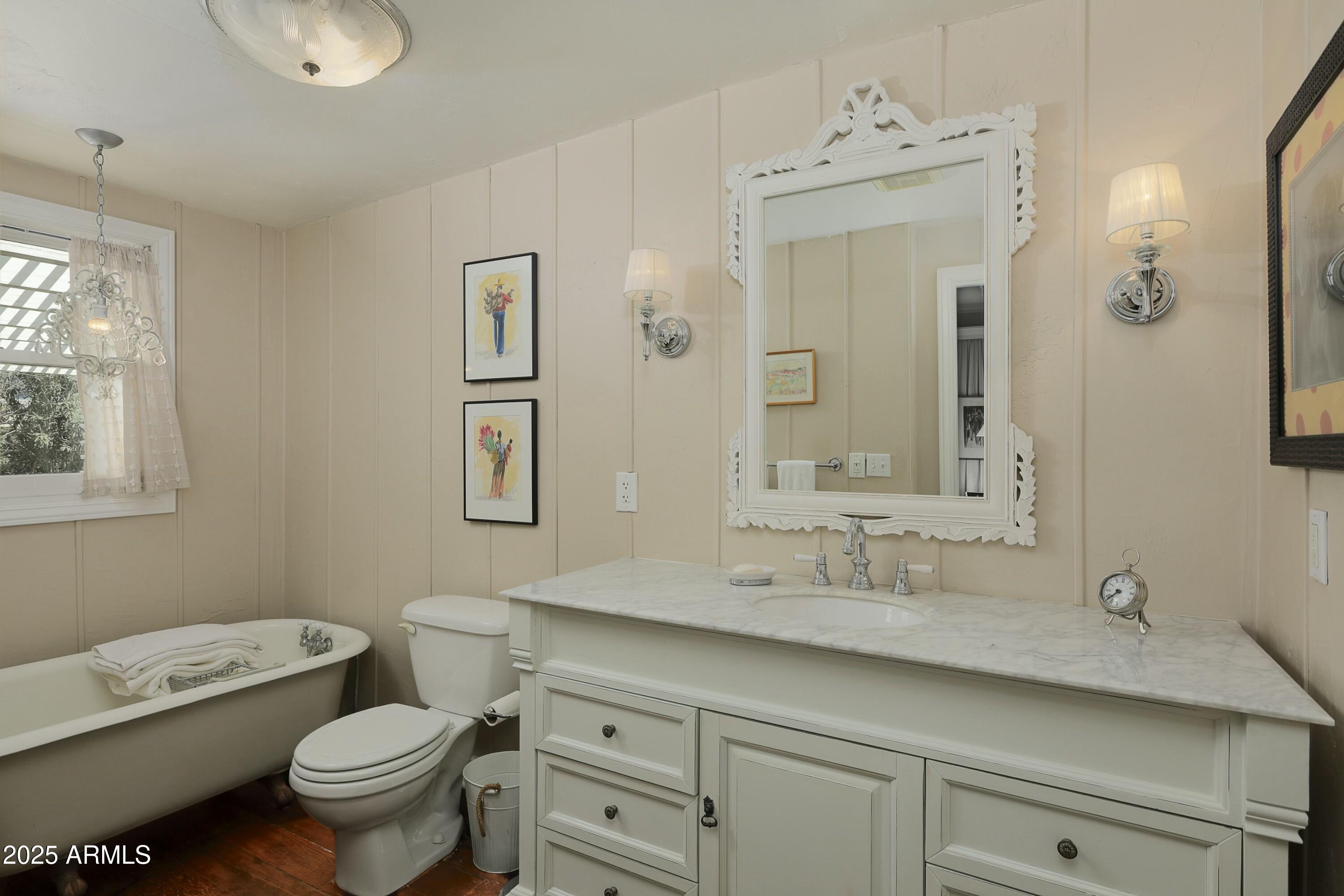 34 W VERNON Avenue, Phoenix