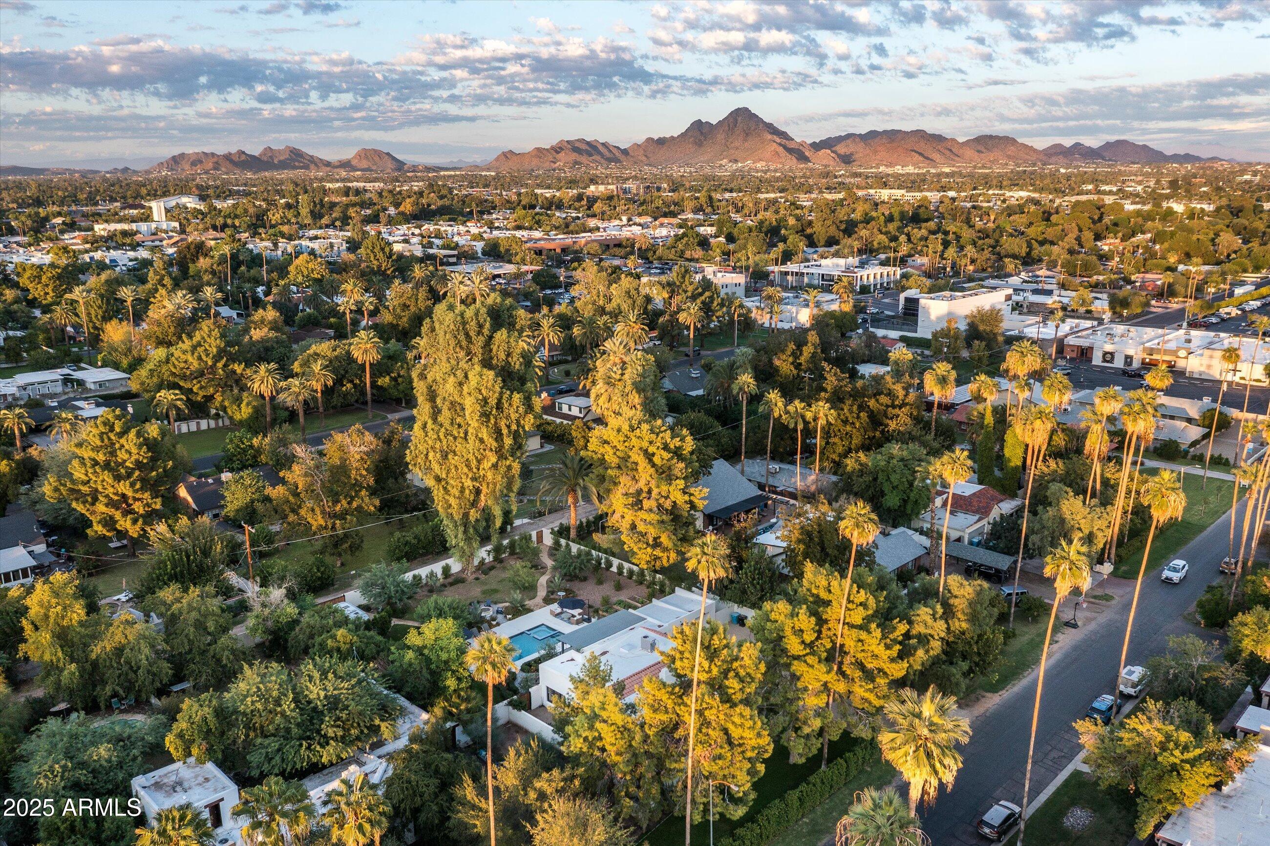 30 W PASADENA Avenue