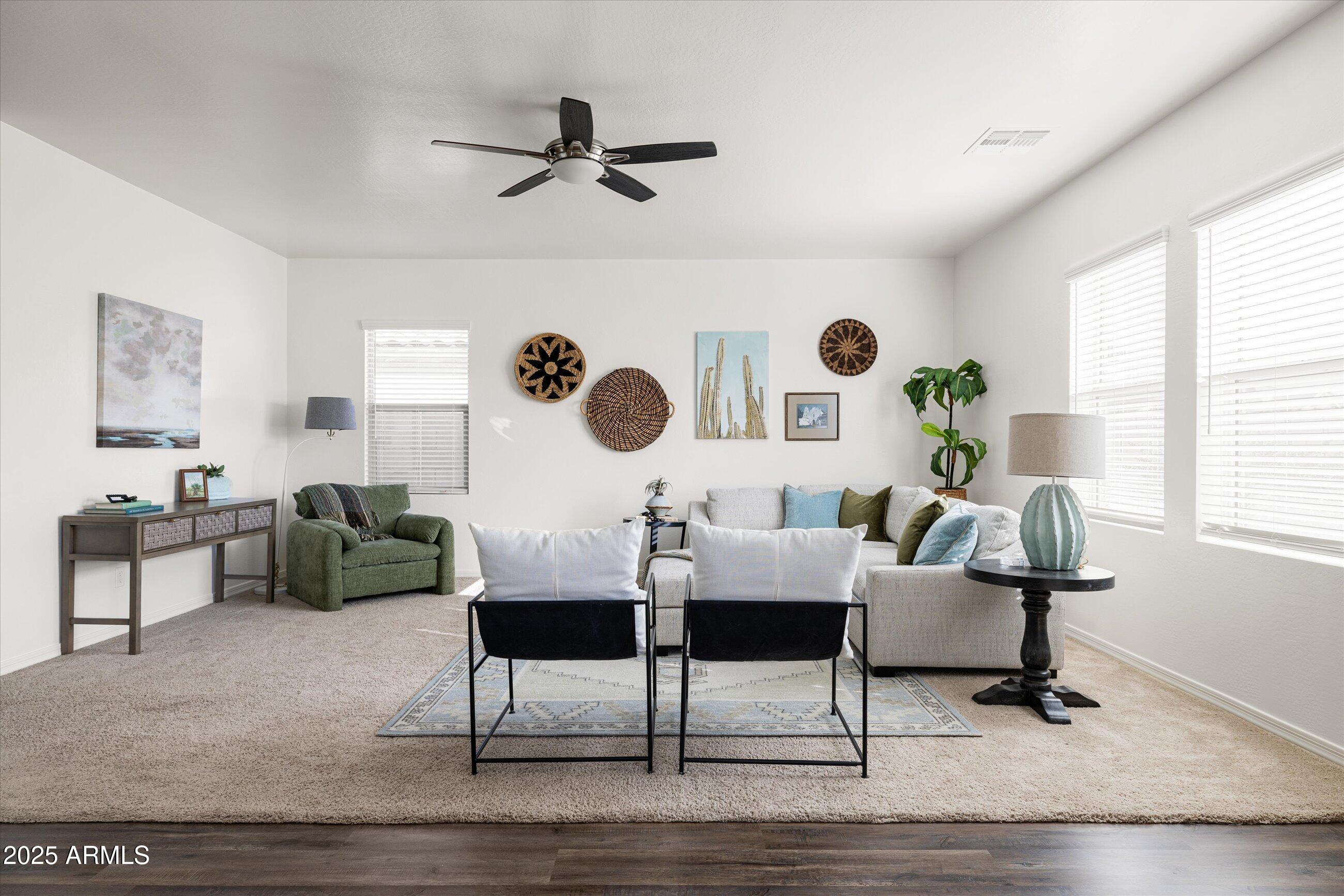 19573 W BADGETT Lane, Litchfield Park