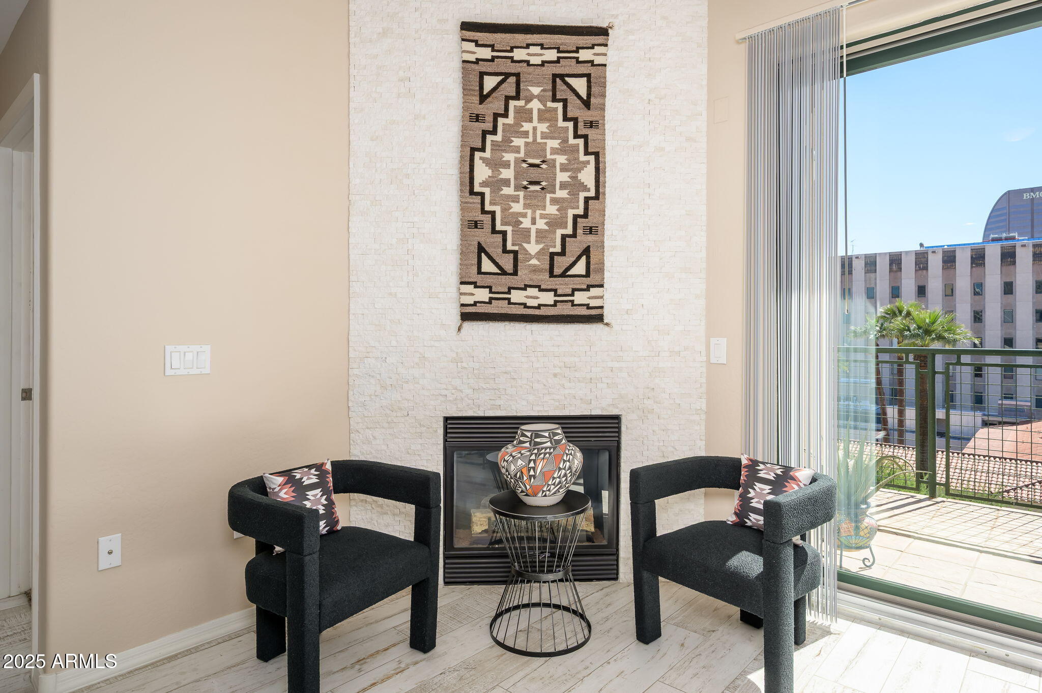 16 W ENCANTO Boulevard, 502