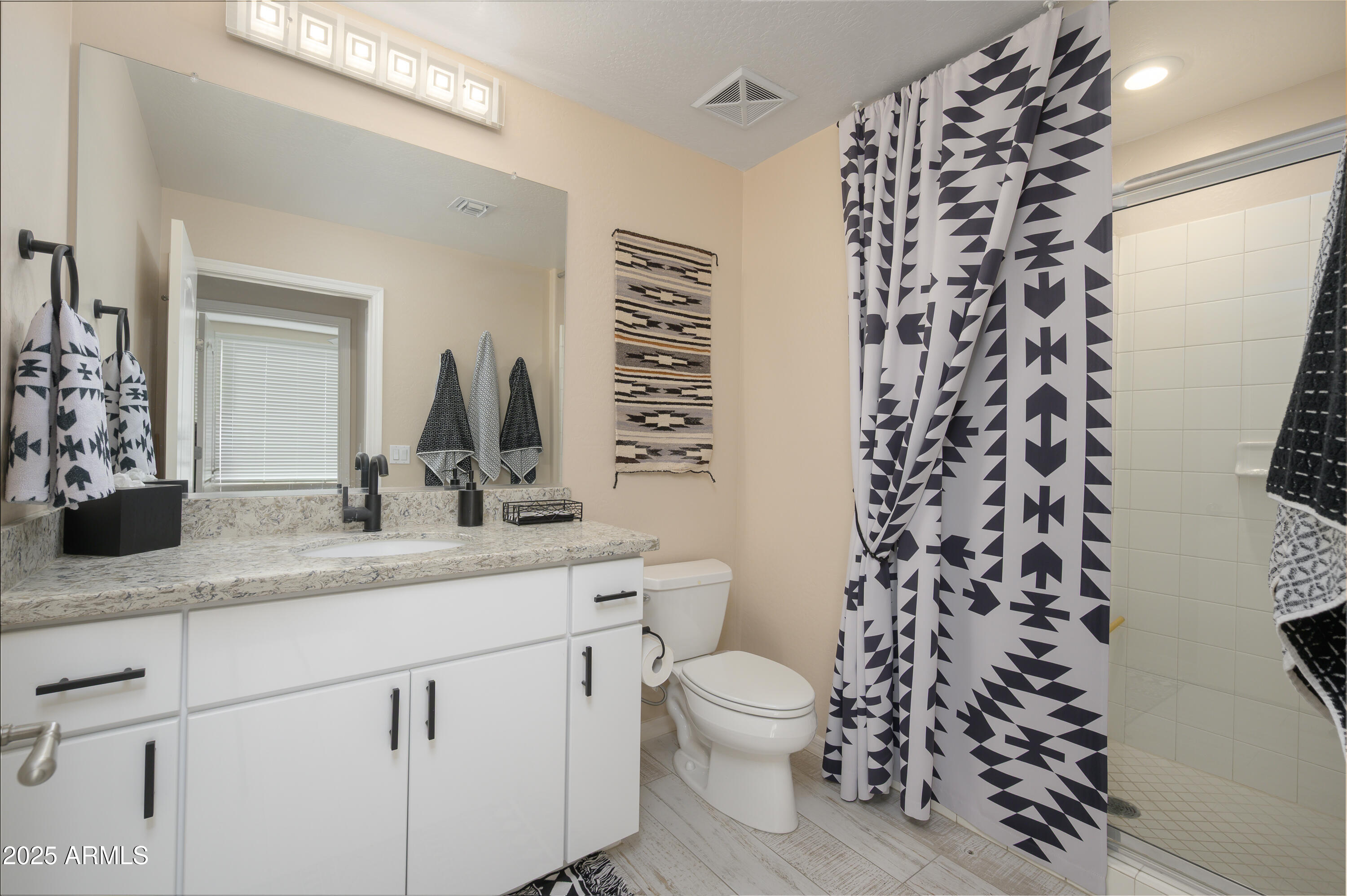 16 W ENCANTO Boulevard, 502