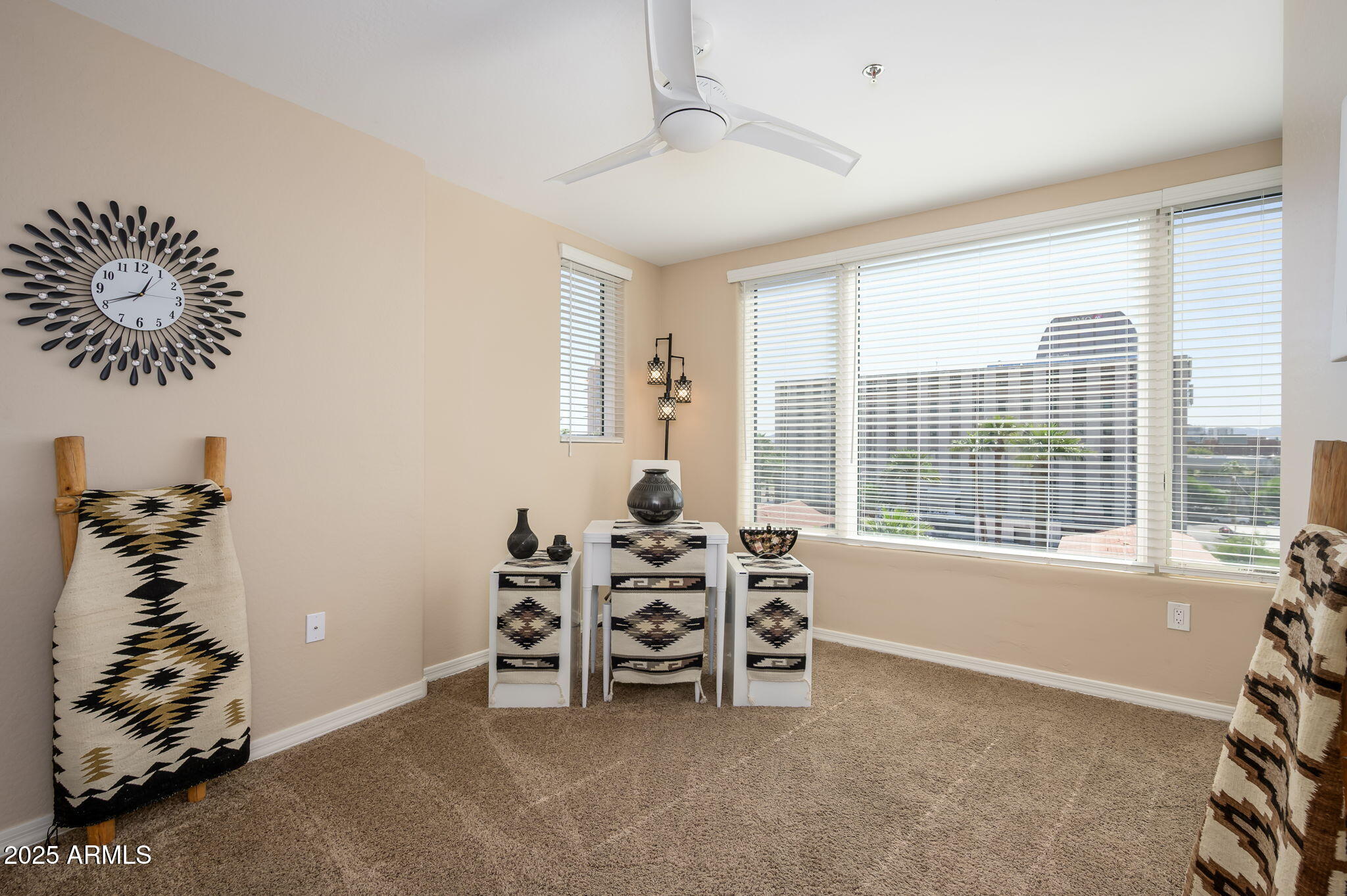 16 W ENCANTO Boulevard, 502