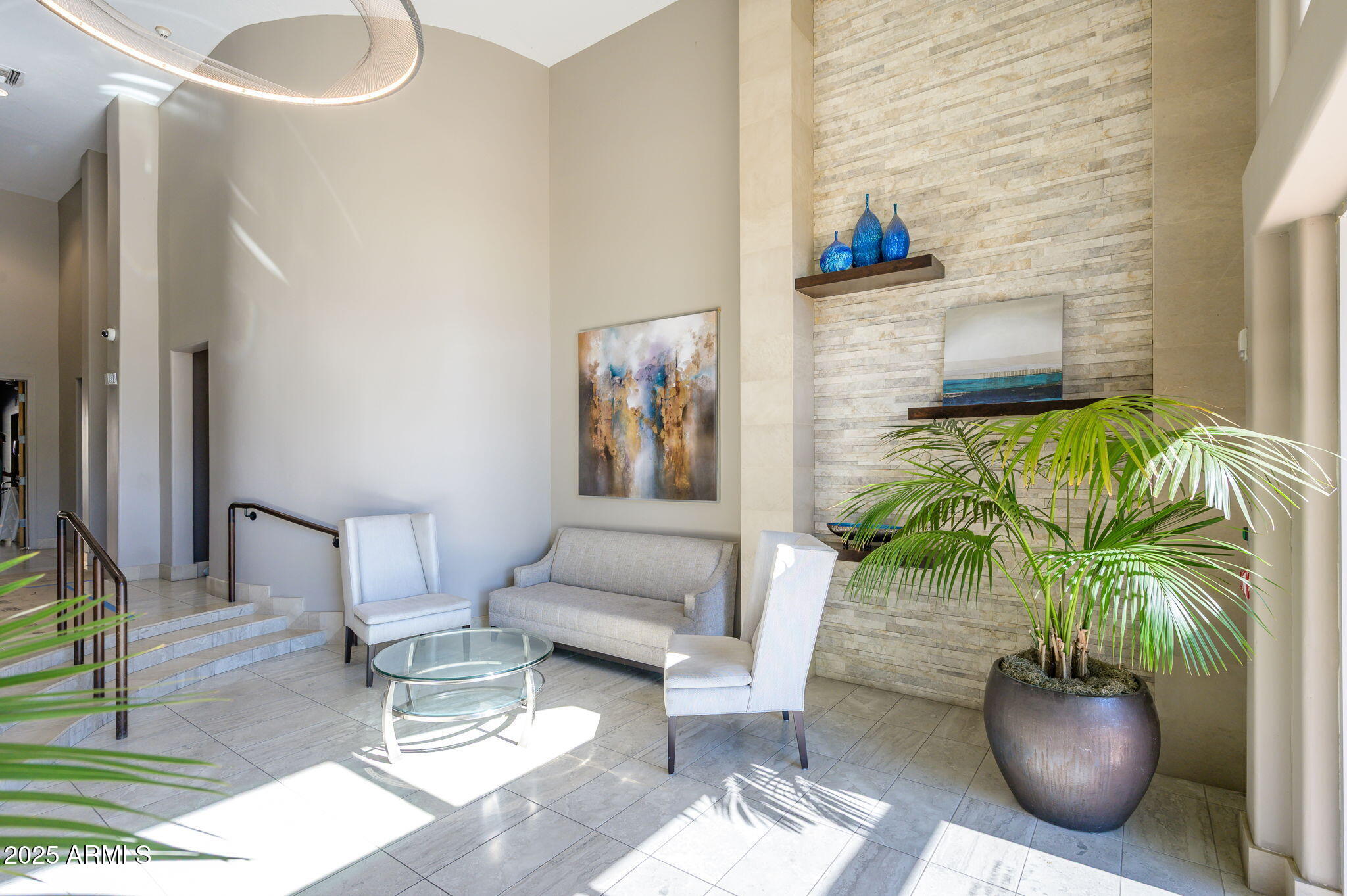 16 W ENCANTO Boulevard, 502