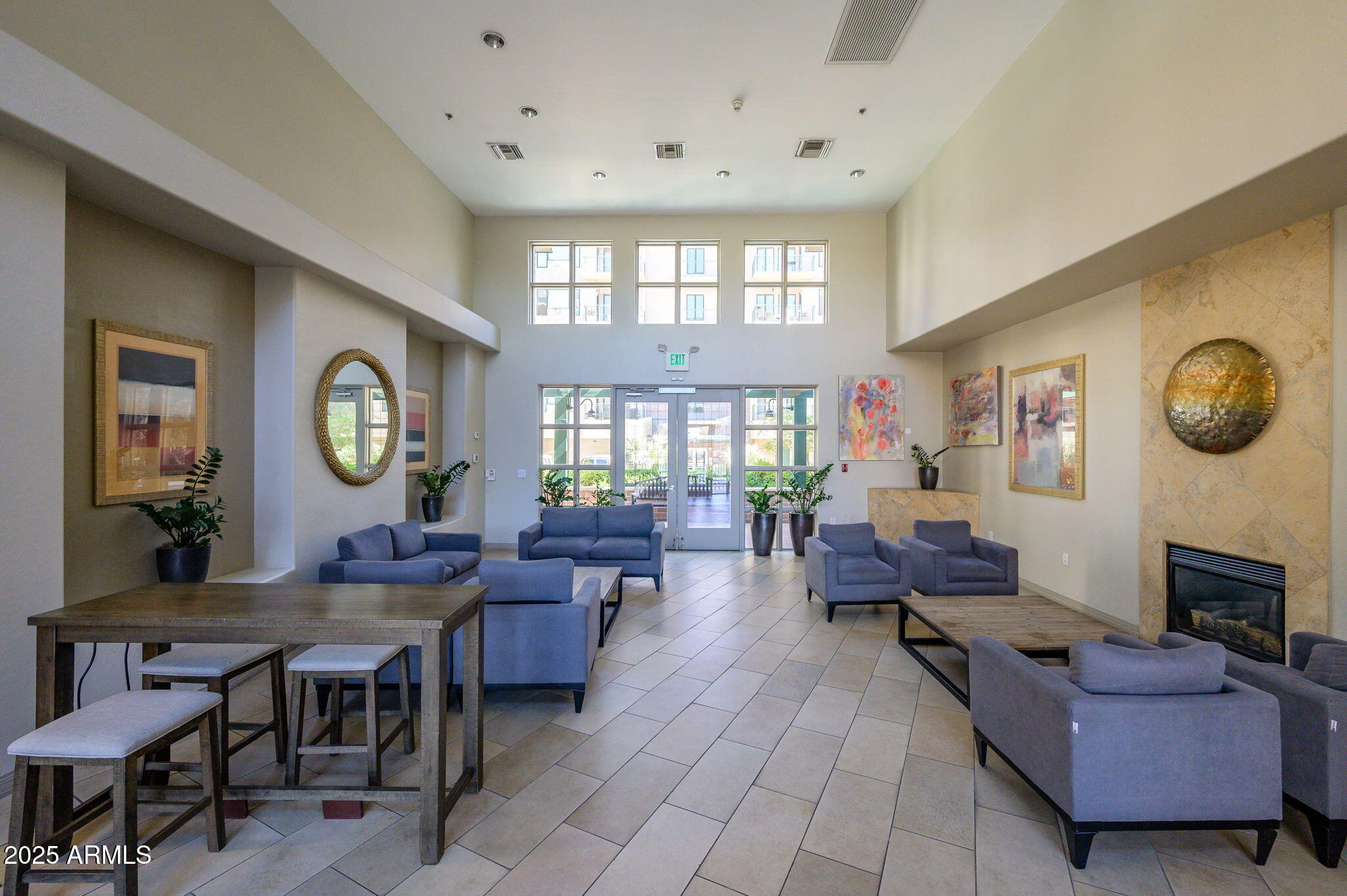 16 W ENCANTO Boulevard, 502