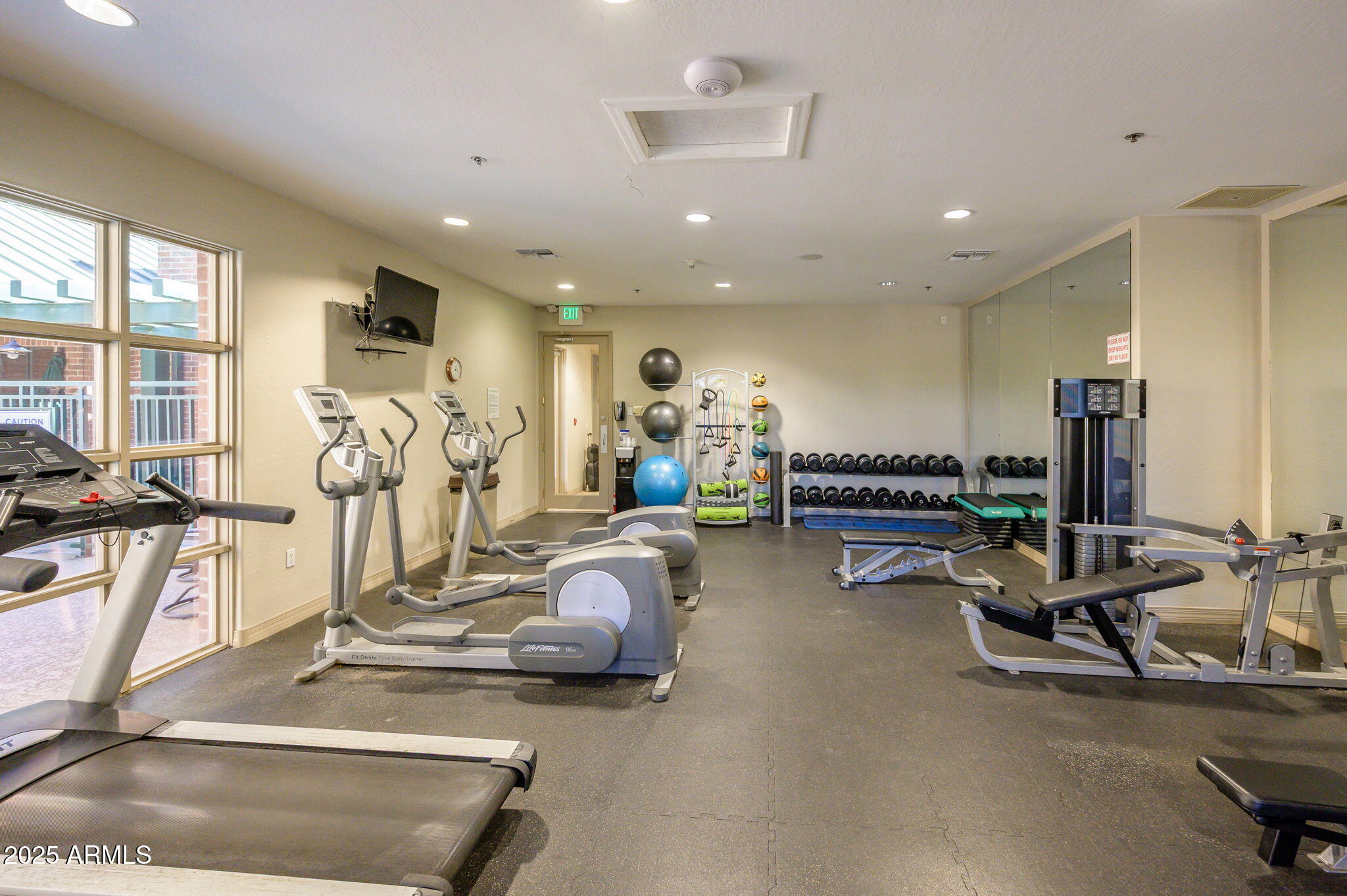 16 W ENCANTO Boulevard, 502