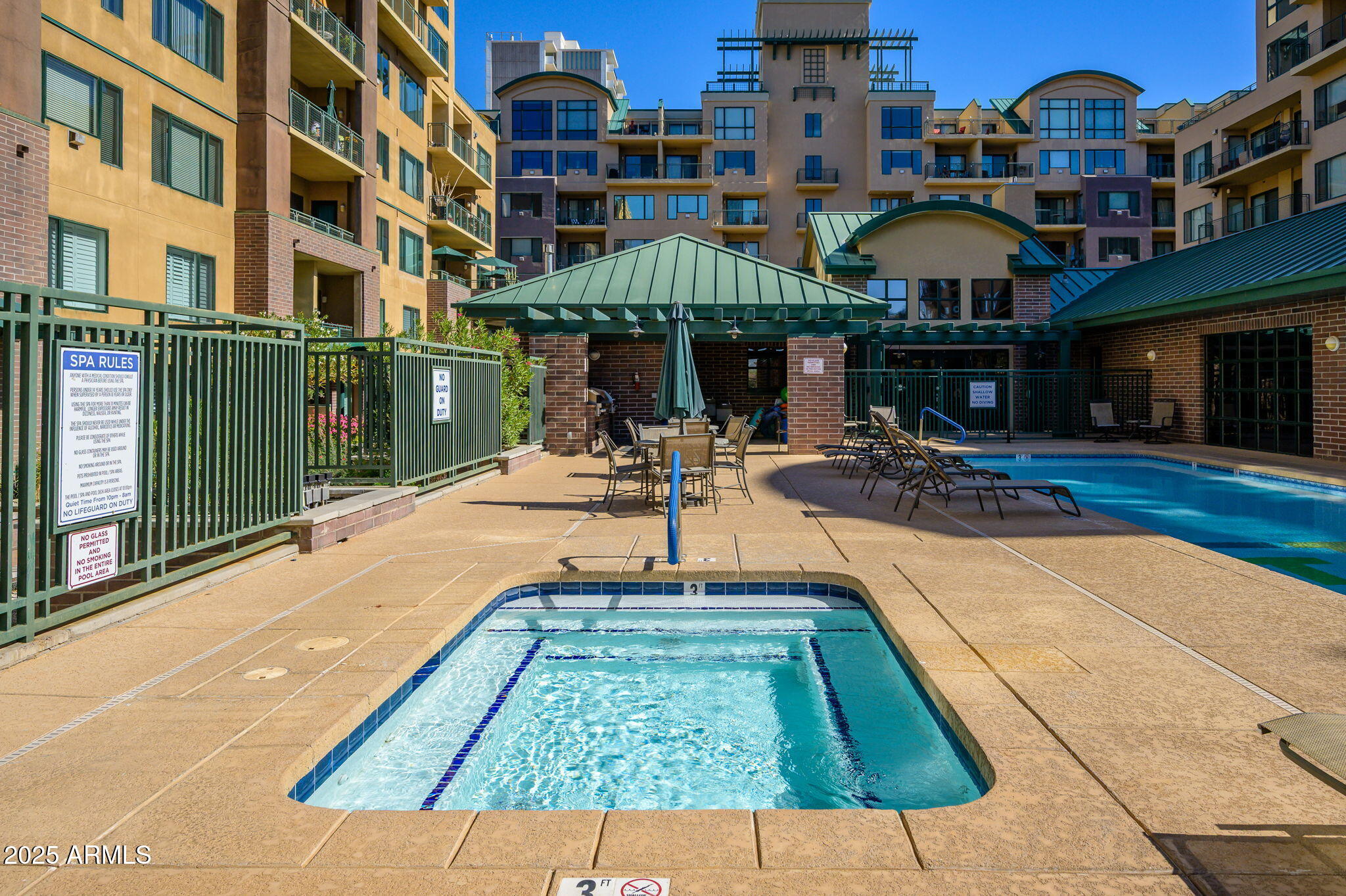 16 W ENCANTO Boulevard, 502