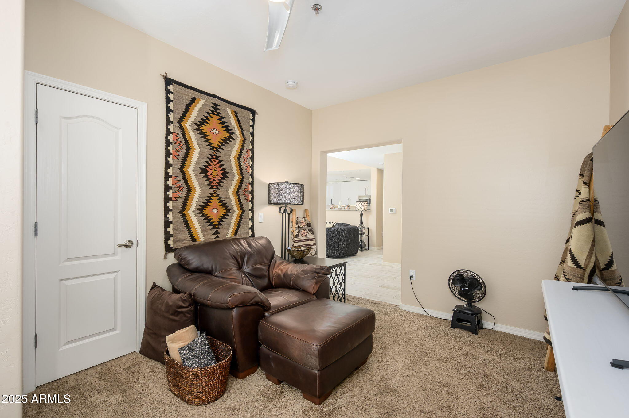 16 W ENCANTO Boulevard, 502