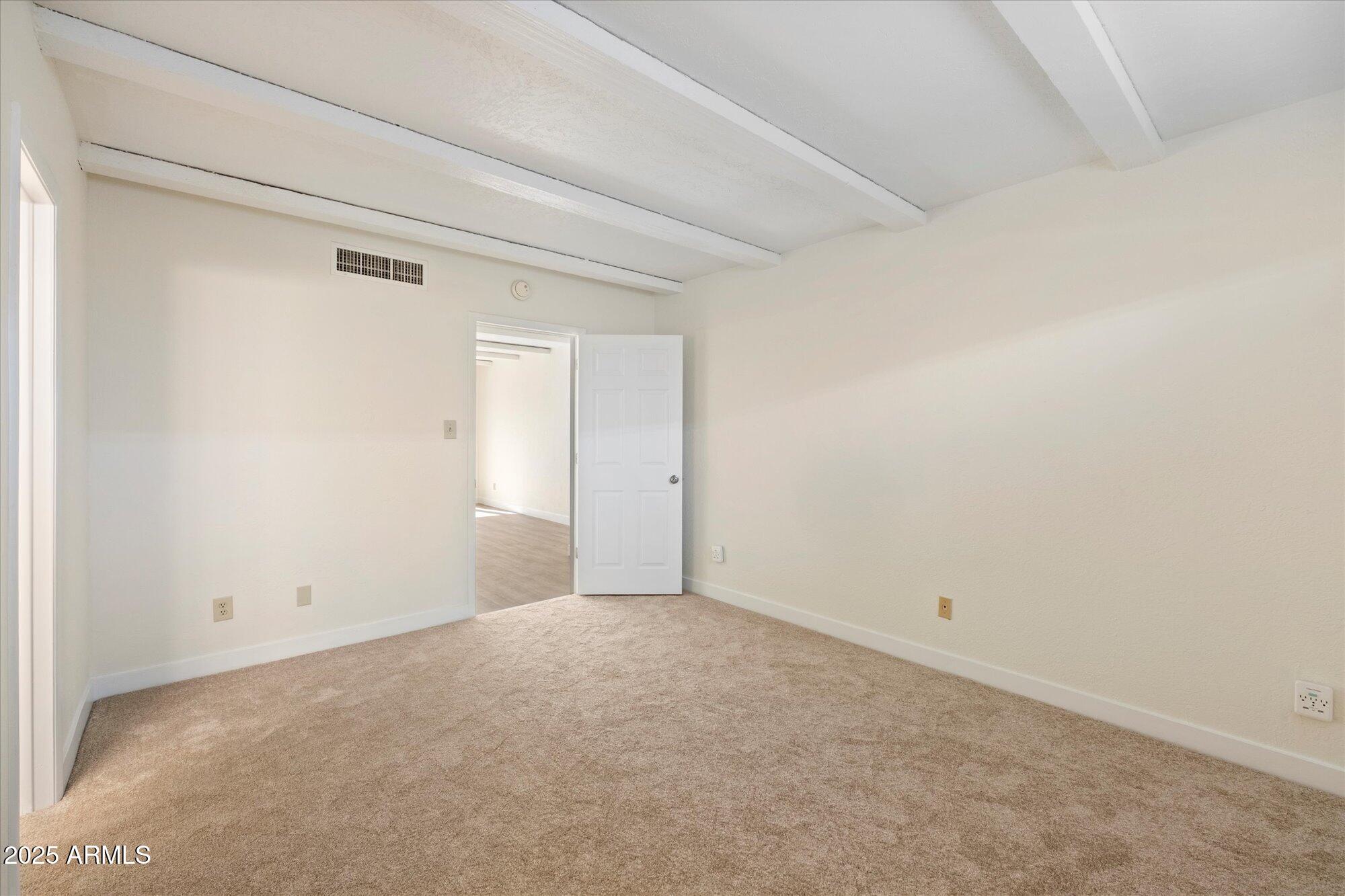 1014 E Osborn Road, A