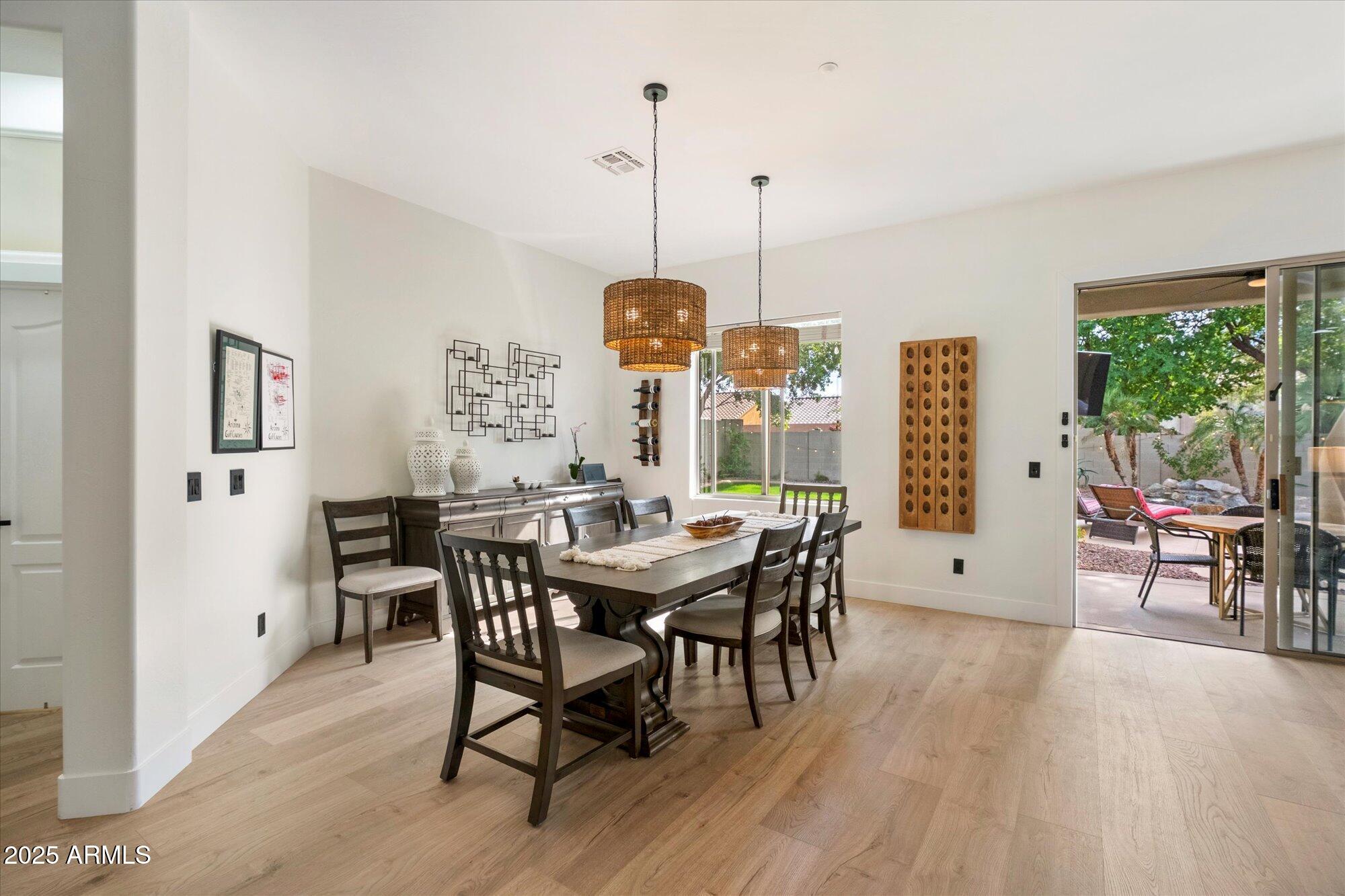 10559 E Sheena Drive E