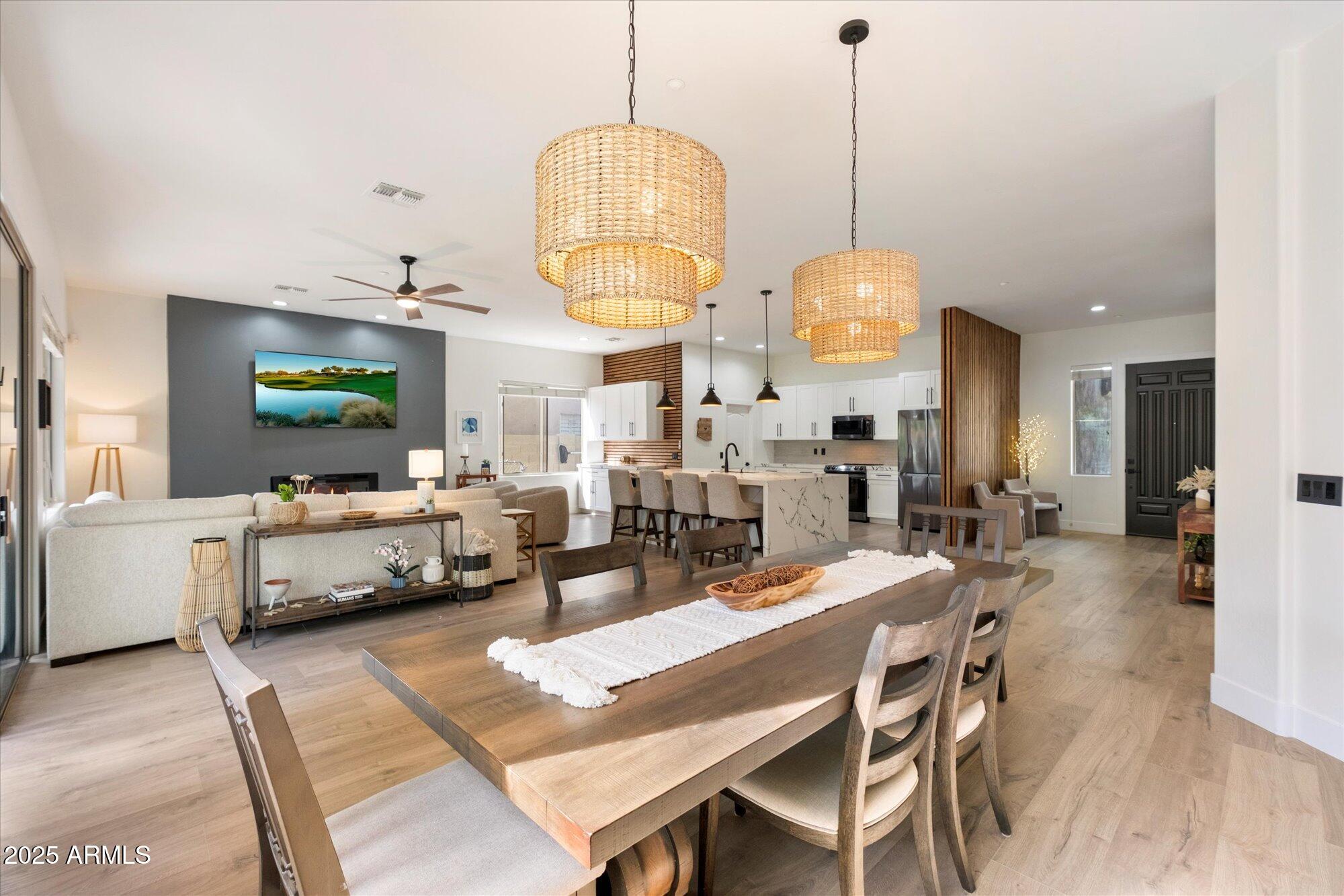 10559 E Sheena Drive E