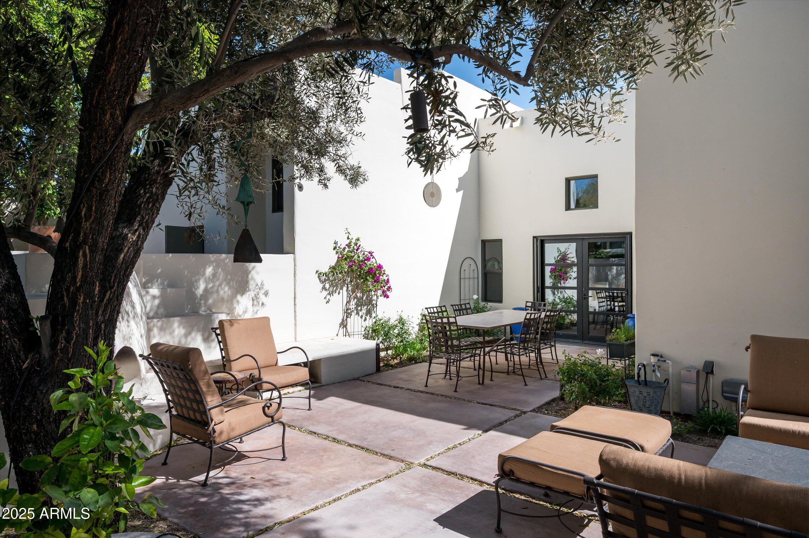 5101 N CASA BLANCA Drive, 217