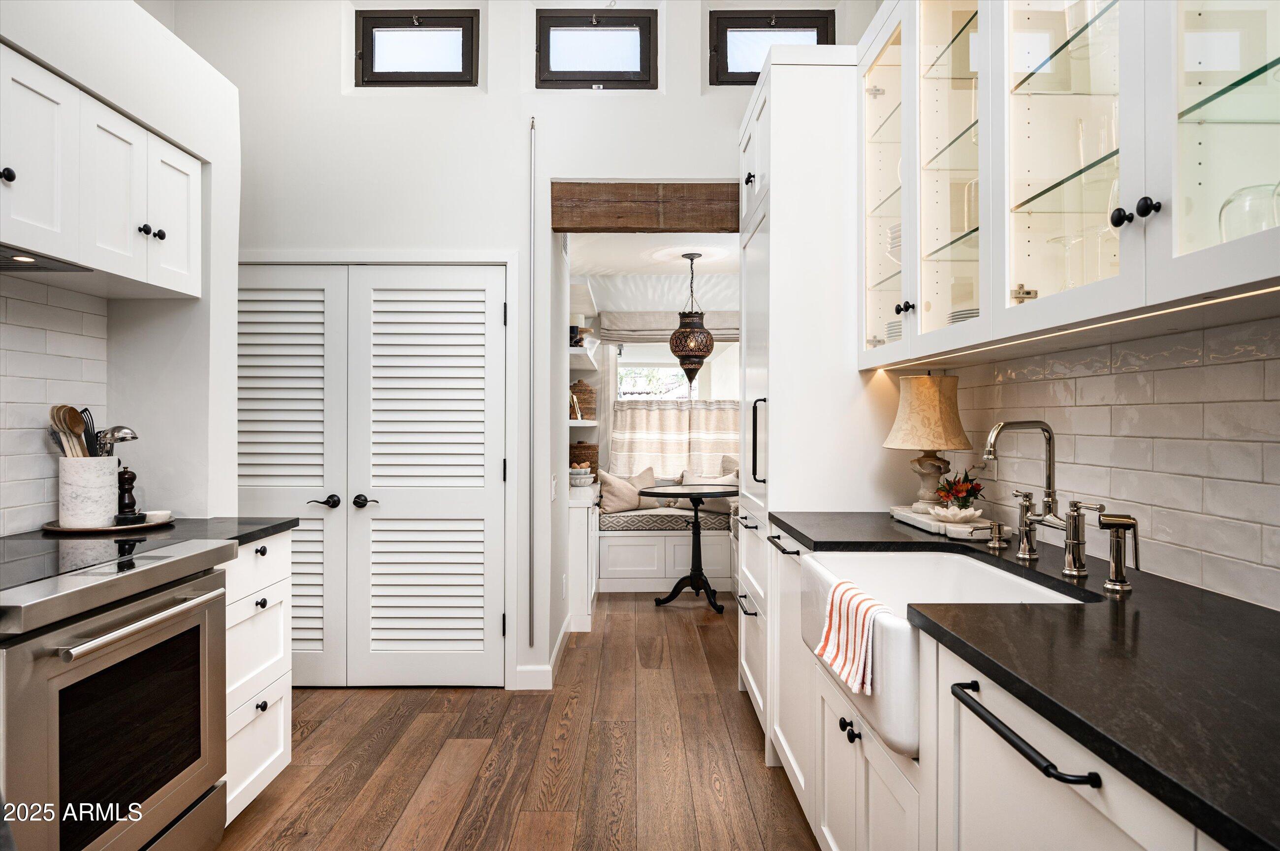 5101 N CASA BLANCA Drive, 217