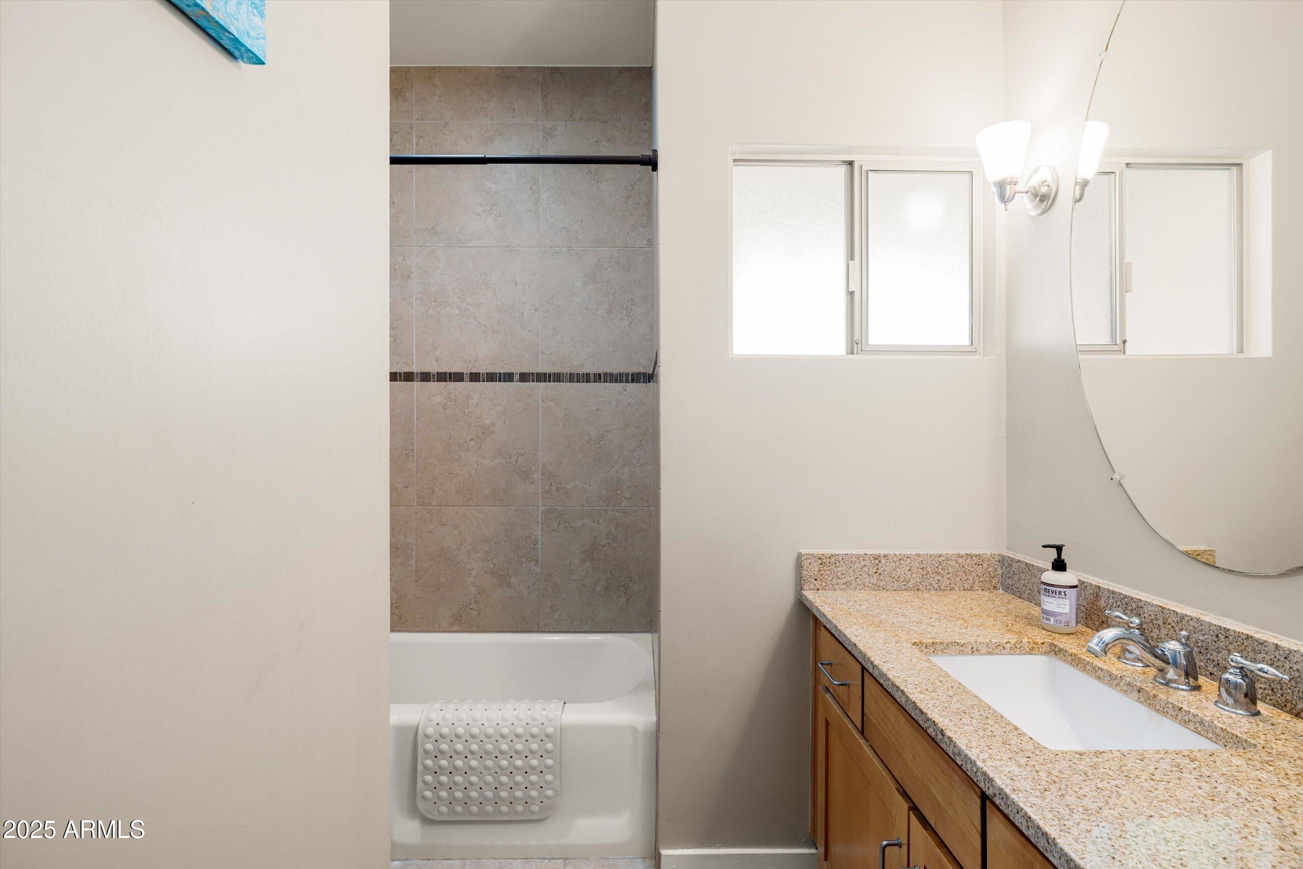 3600 N 5TH Avenue, 302