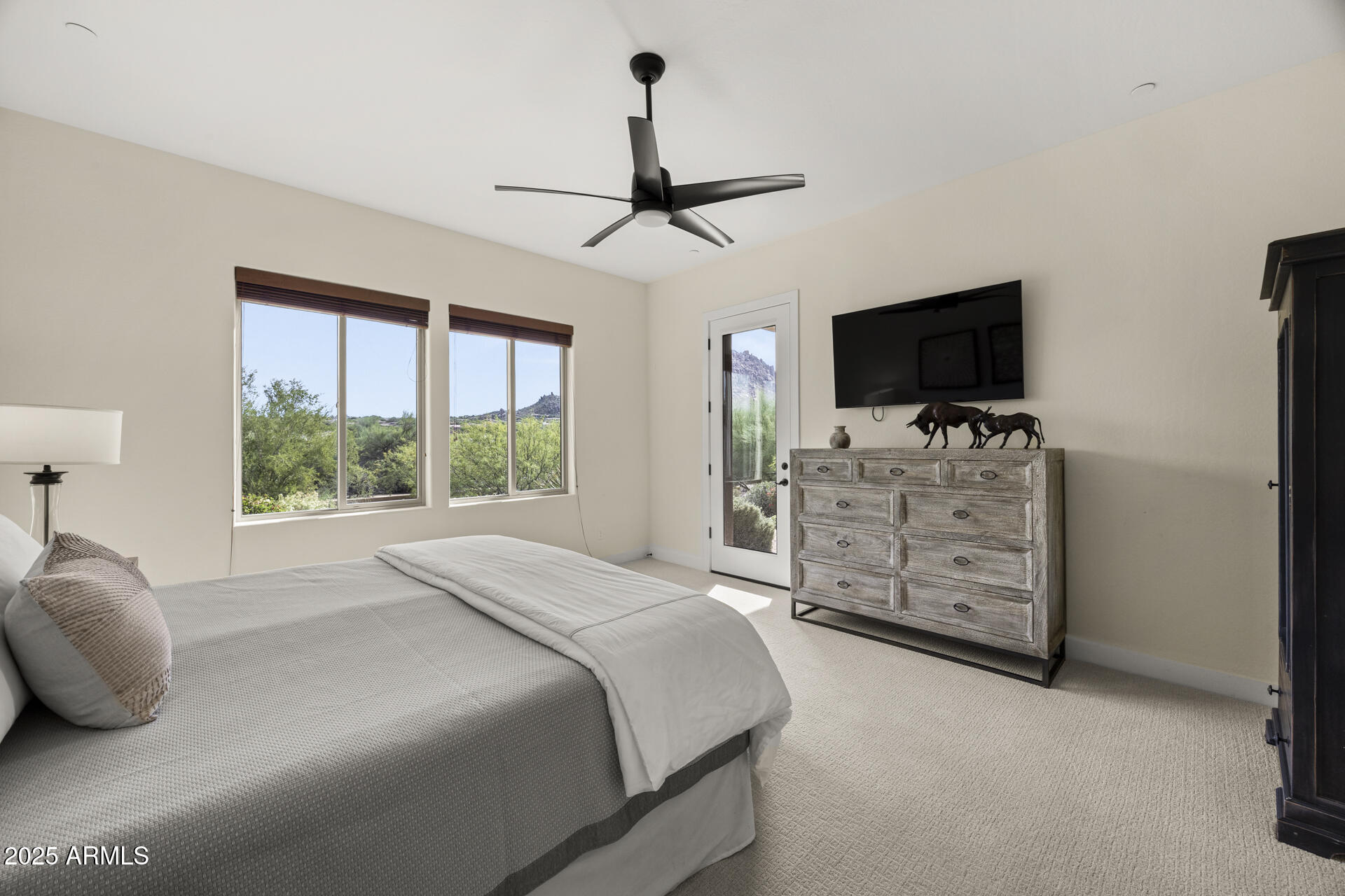 27000 N ALMA SCHOOL Parkway, 1024