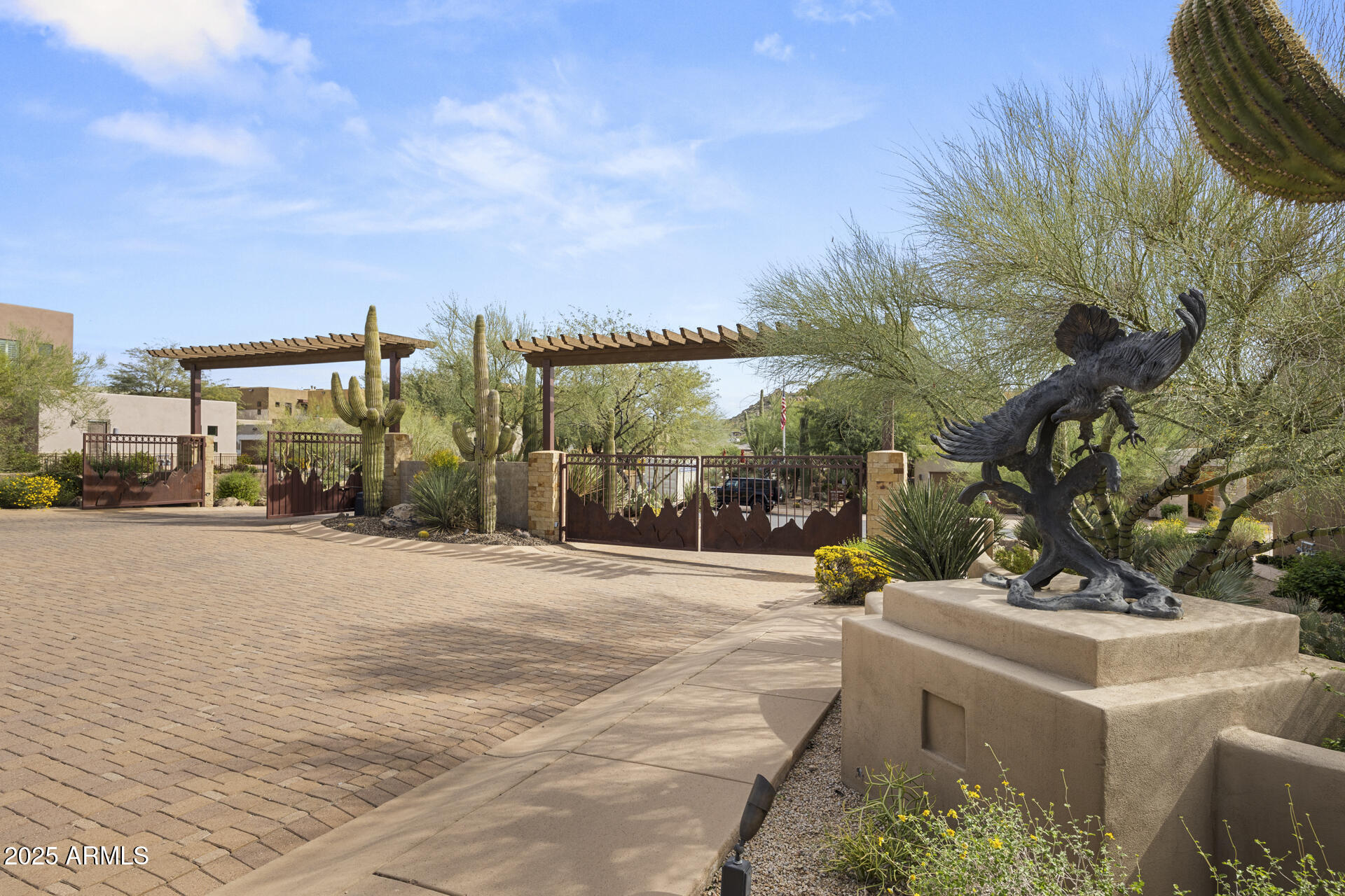 27000 N ALMA SCHOOL Parkway, 1024