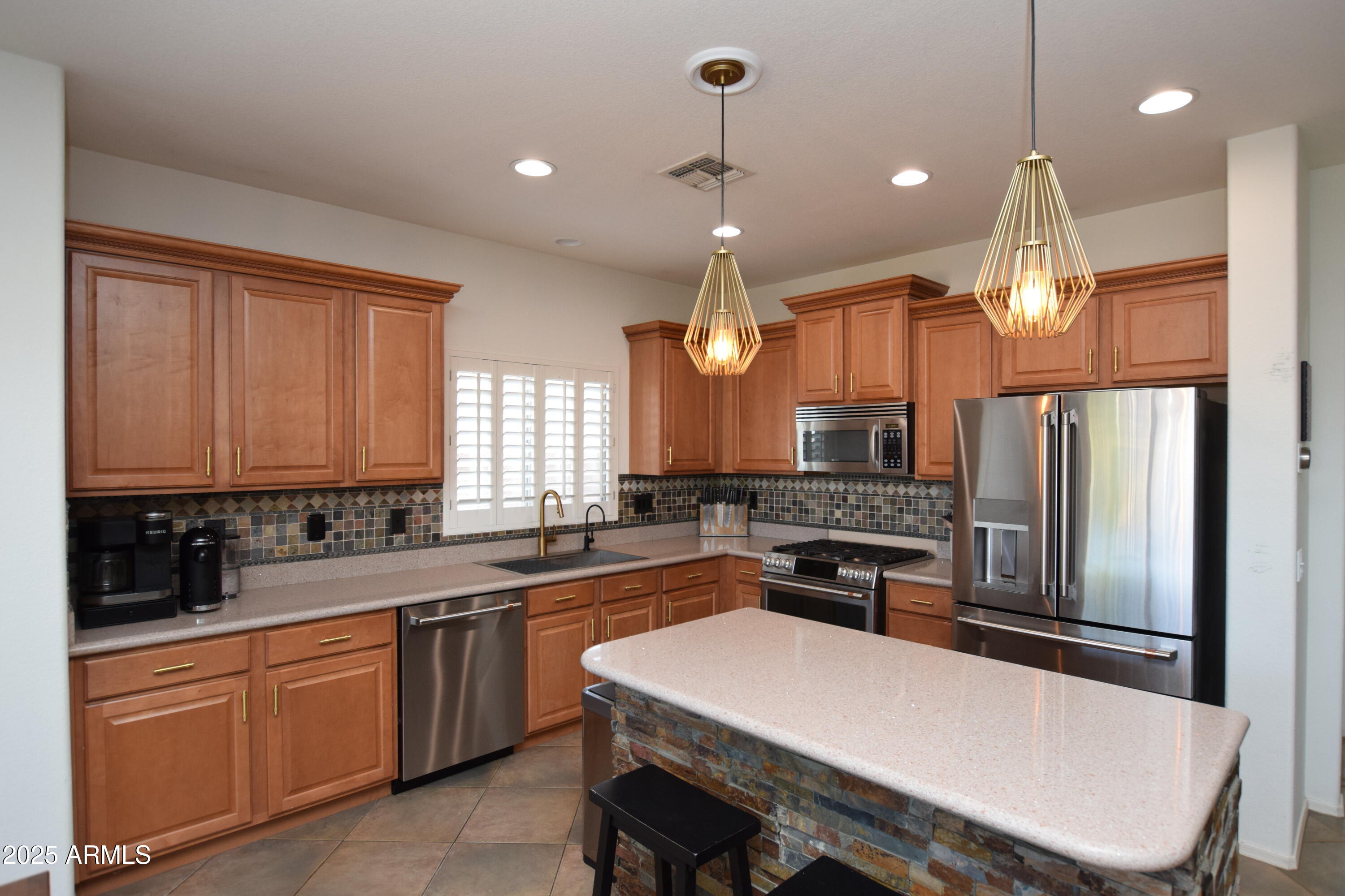 44236 W ADOBE Circle