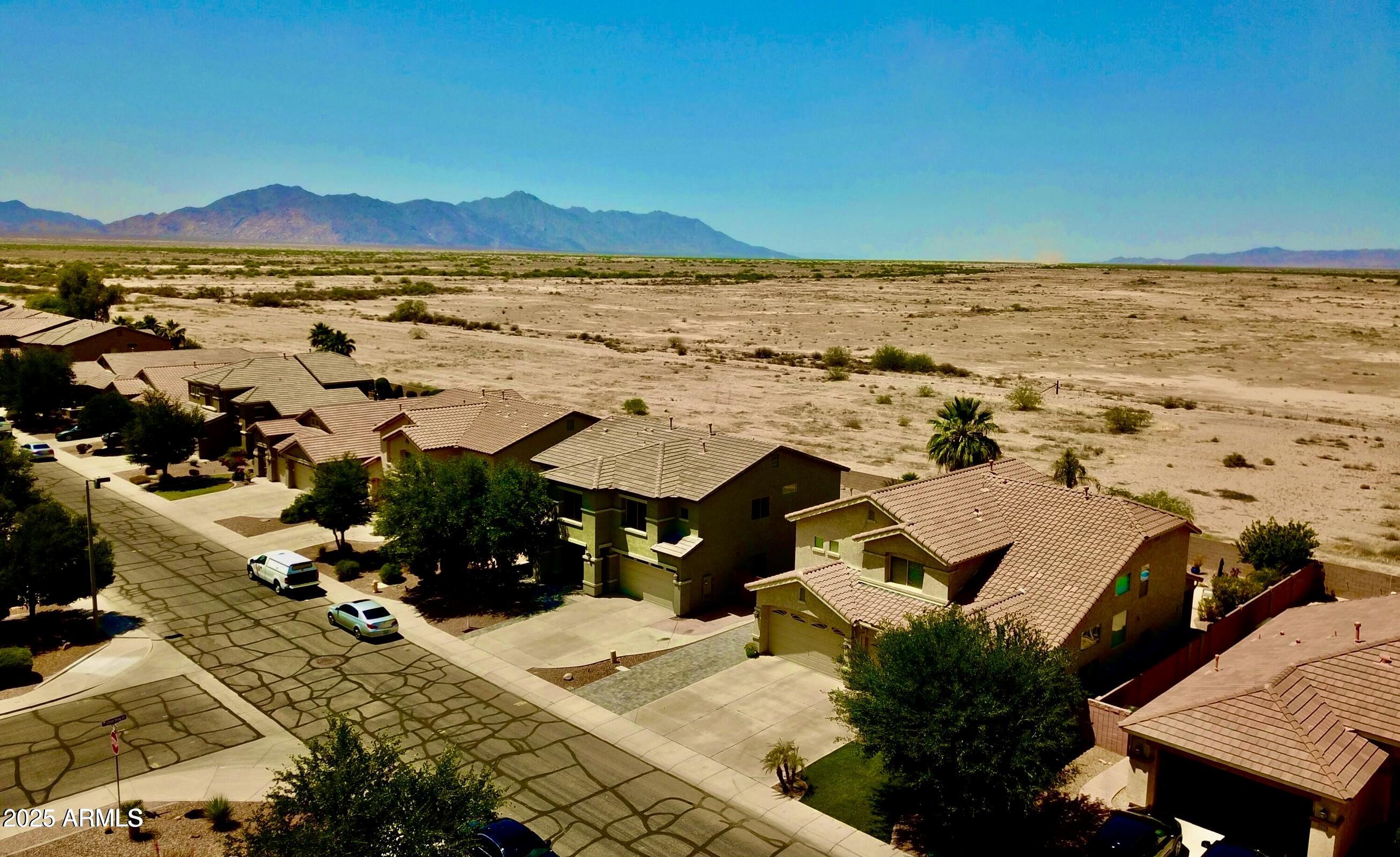 44236 W ADOBE Circle