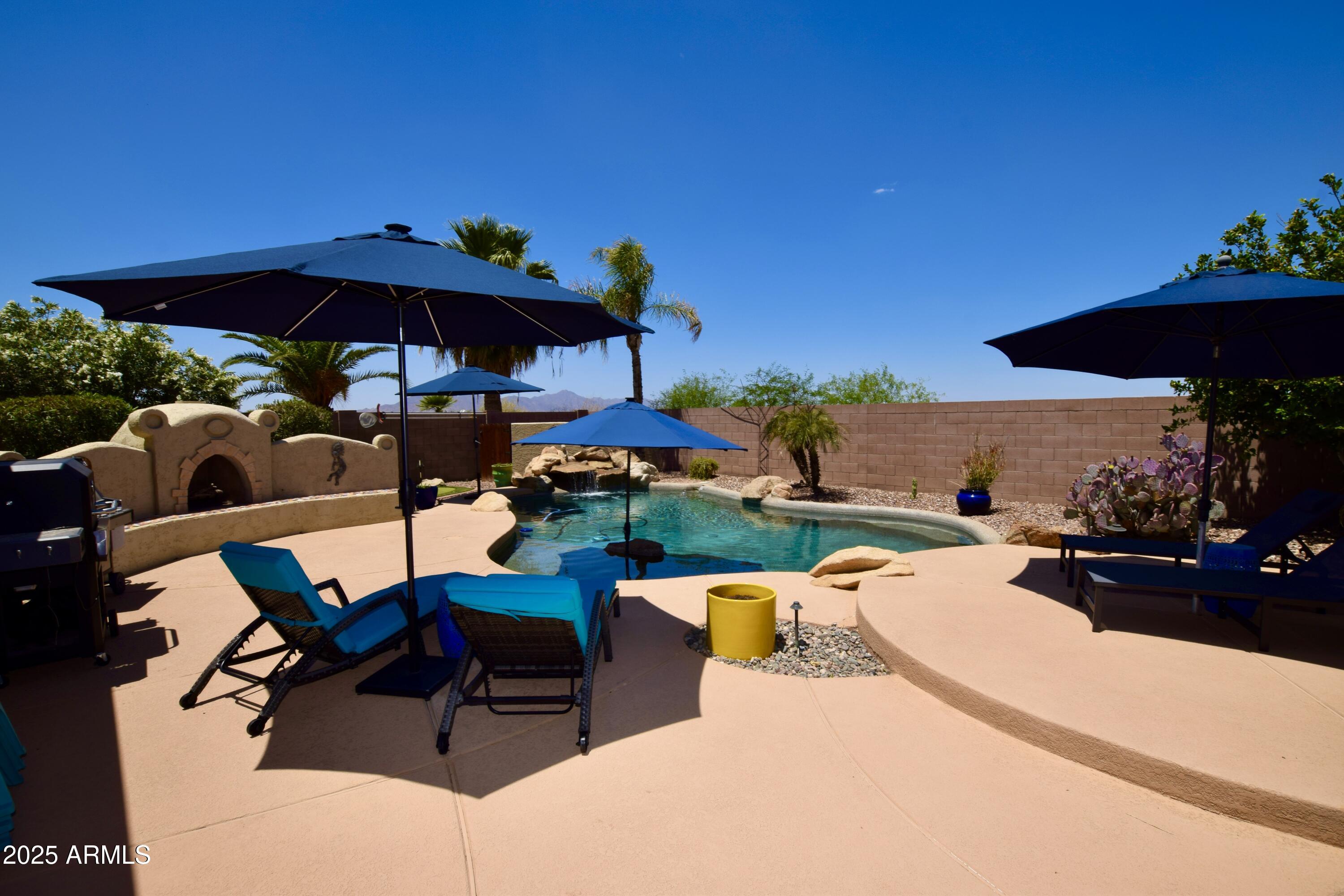 44236 W ADOBE Circle