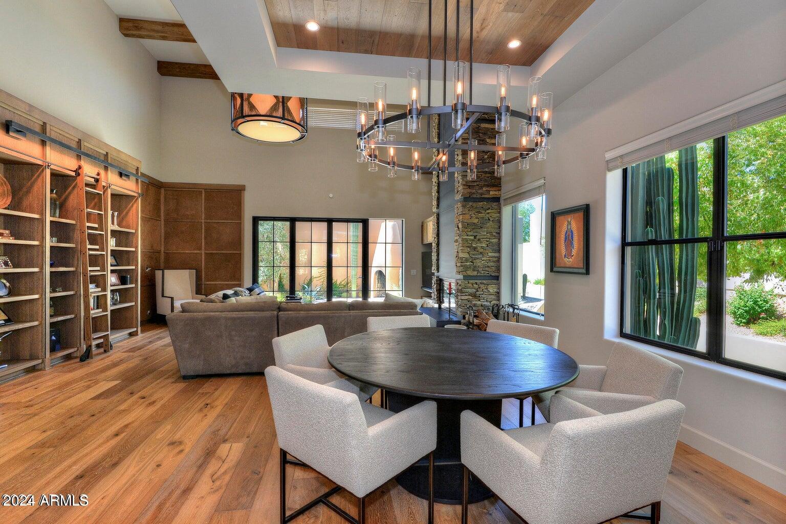 6711 E CAMELBACK Road, 41