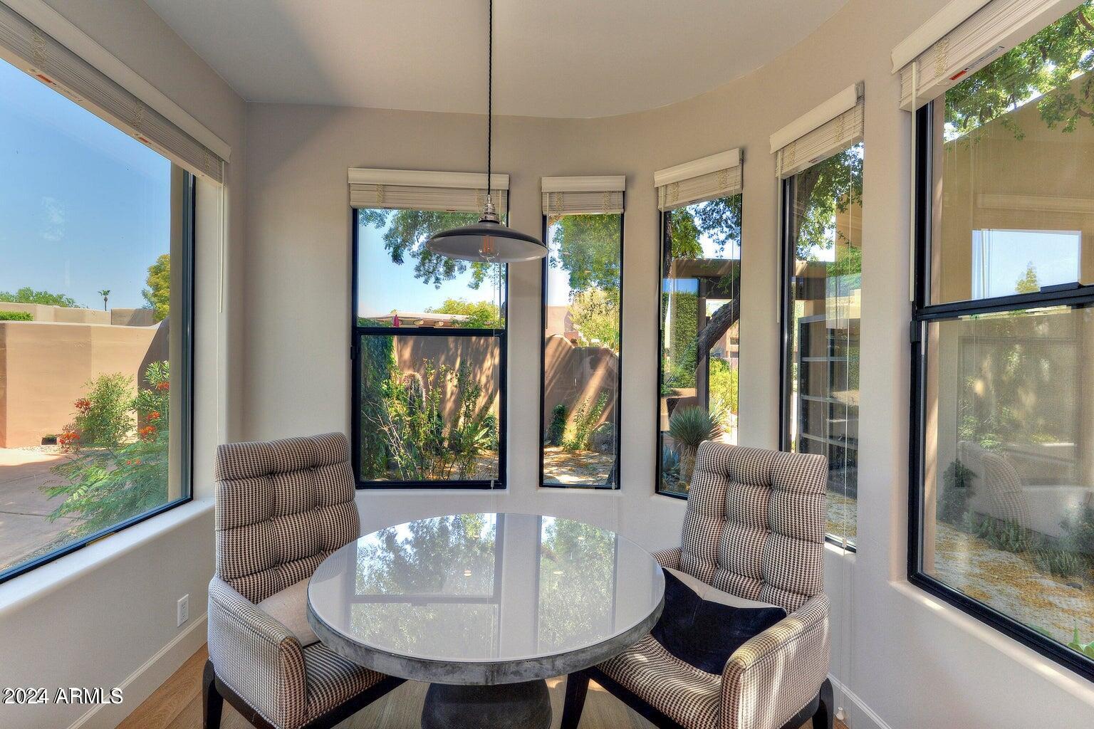 6711 E CAMELBACK Road, 41