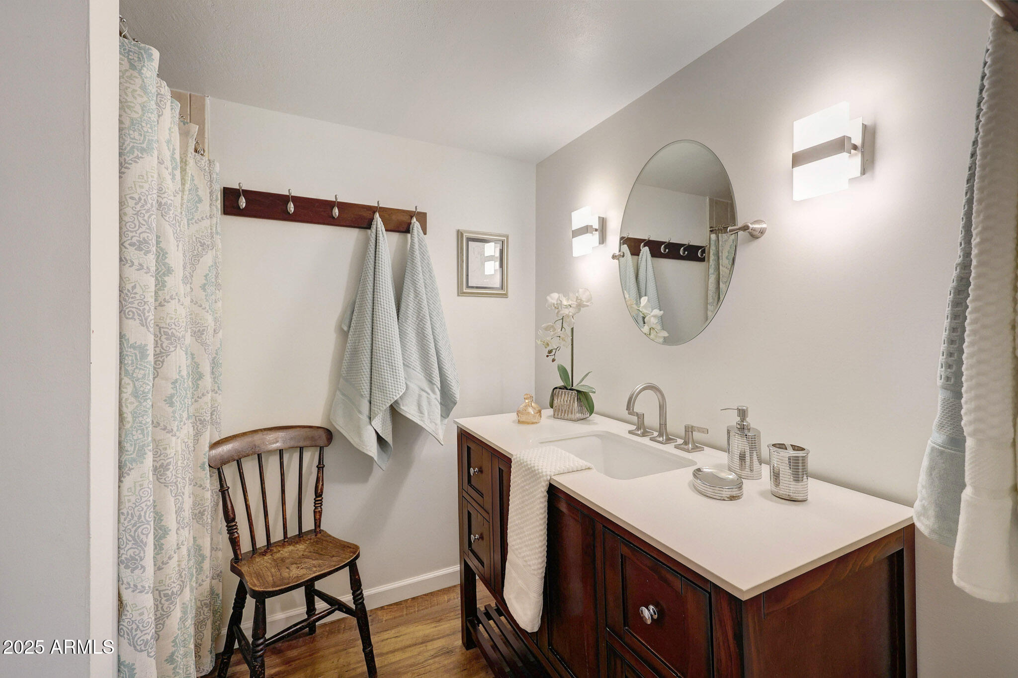 6643 N MAJORCA Way E