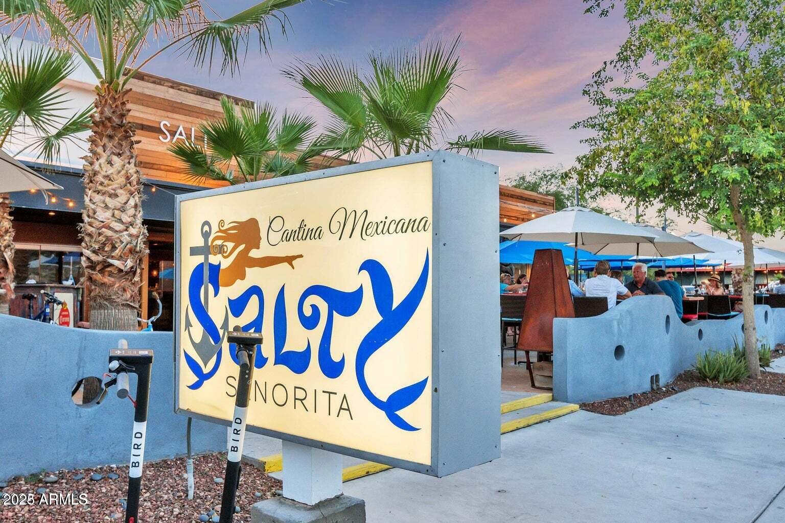 8701 E COLUMBUS Avenue