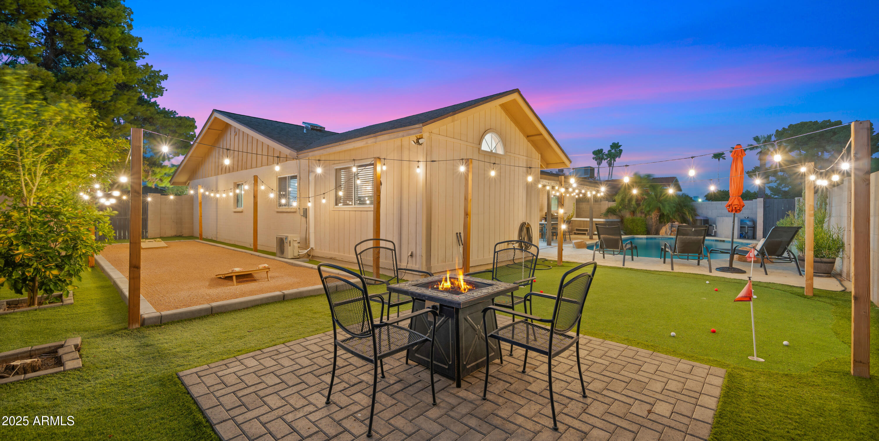 8701 E COLUMBUS Avenue