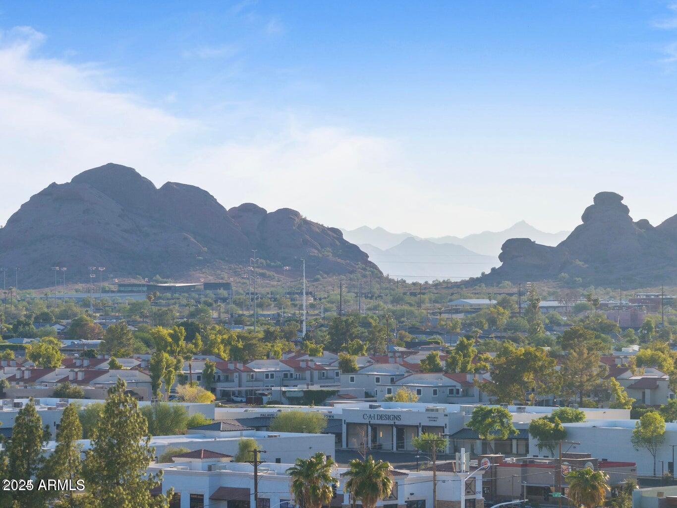 8701 E COLUMBUS Avenue