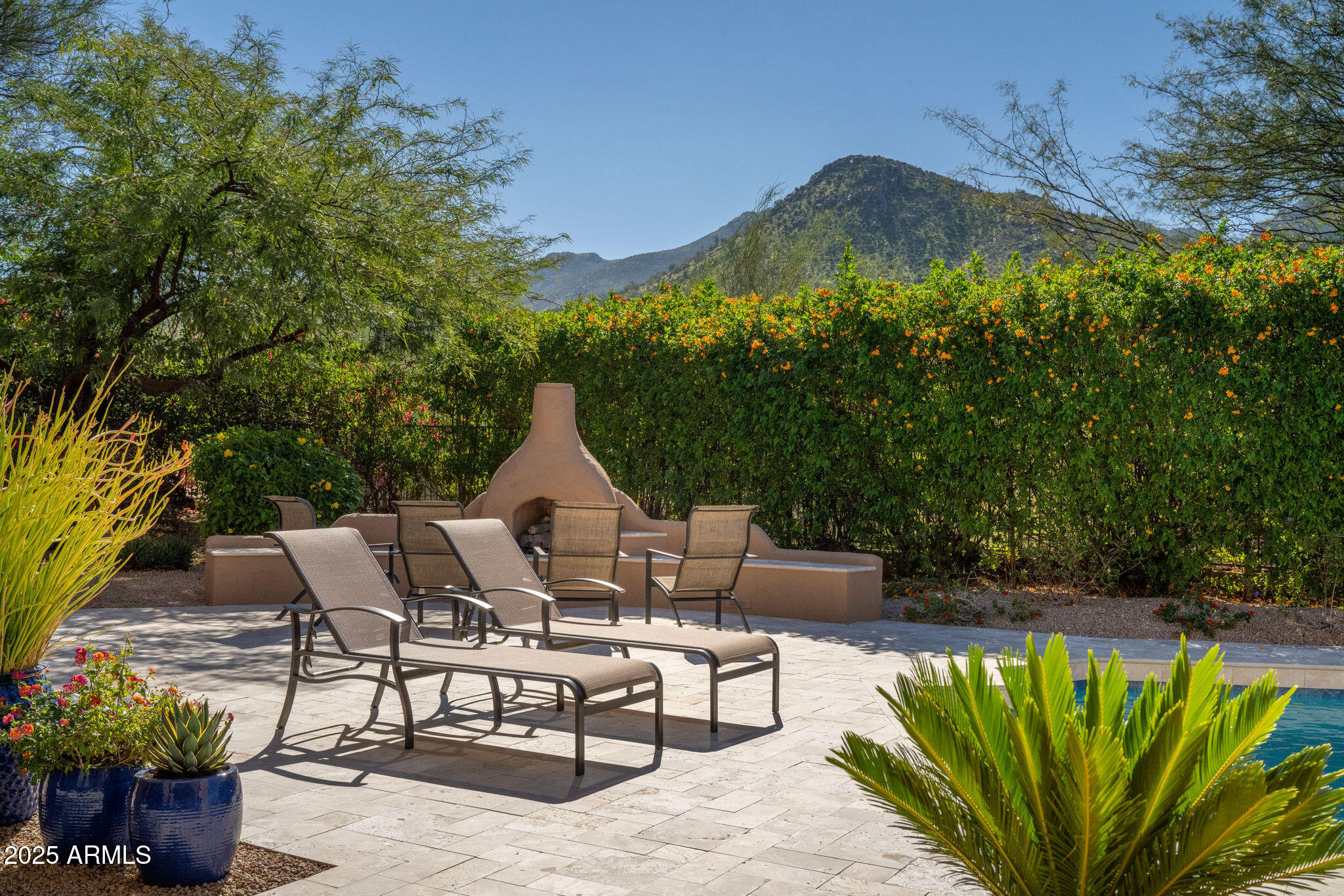 11753 E PARKVIEW Lane