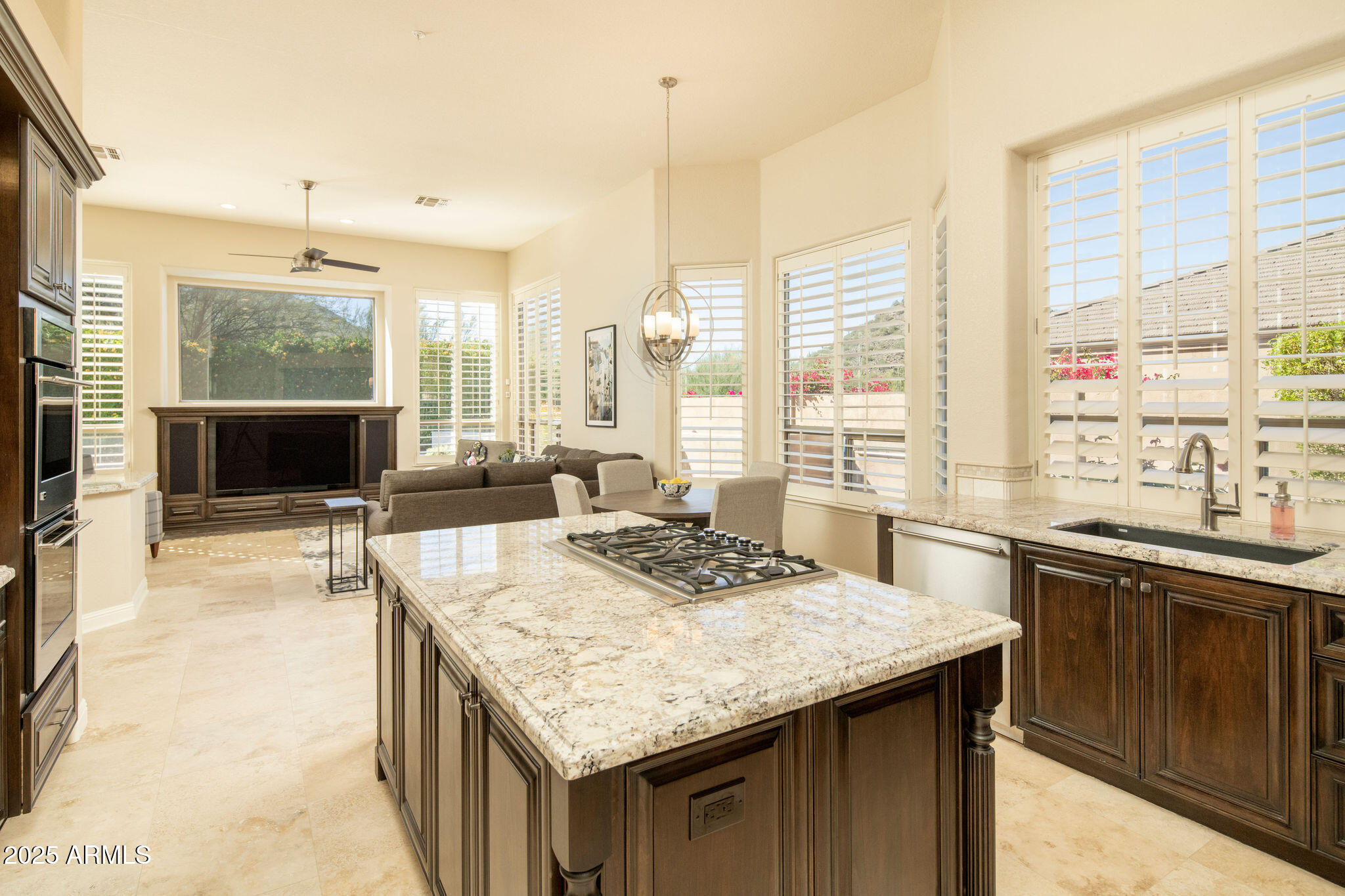 11753 E PARKVIEW Lane