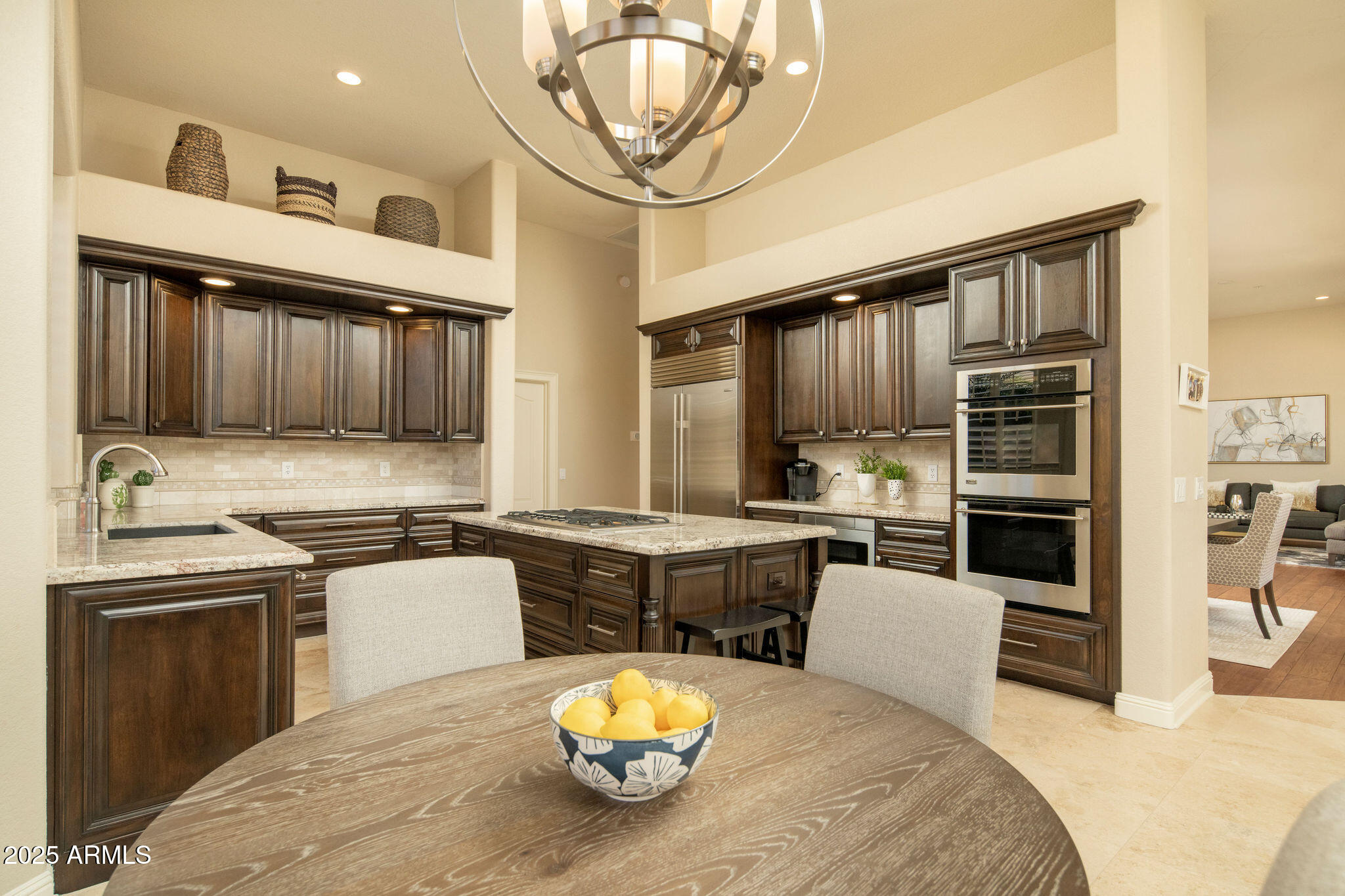 11753 E PARKVIEW Lane