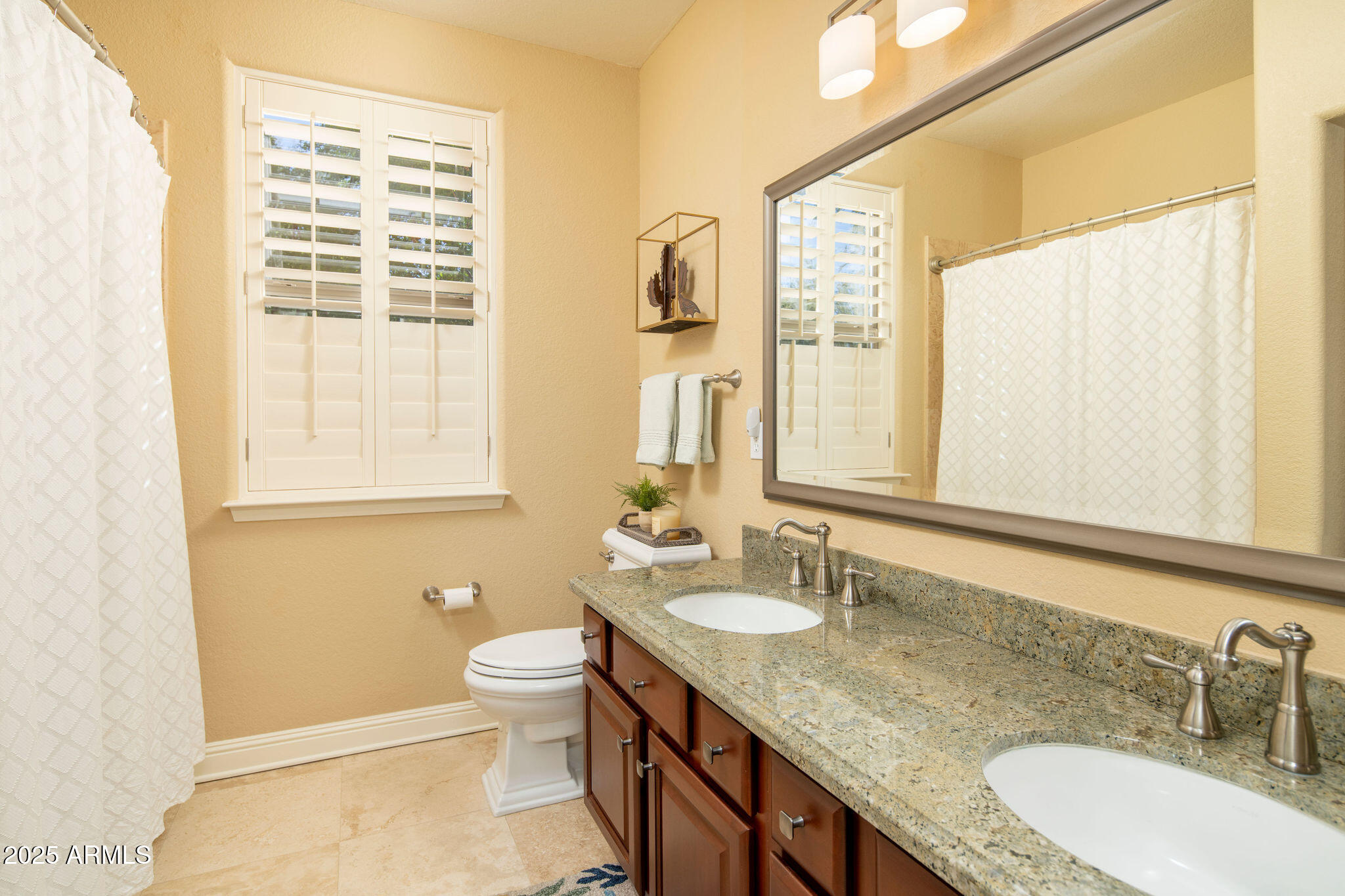 11753 E PARKVIEW Lane