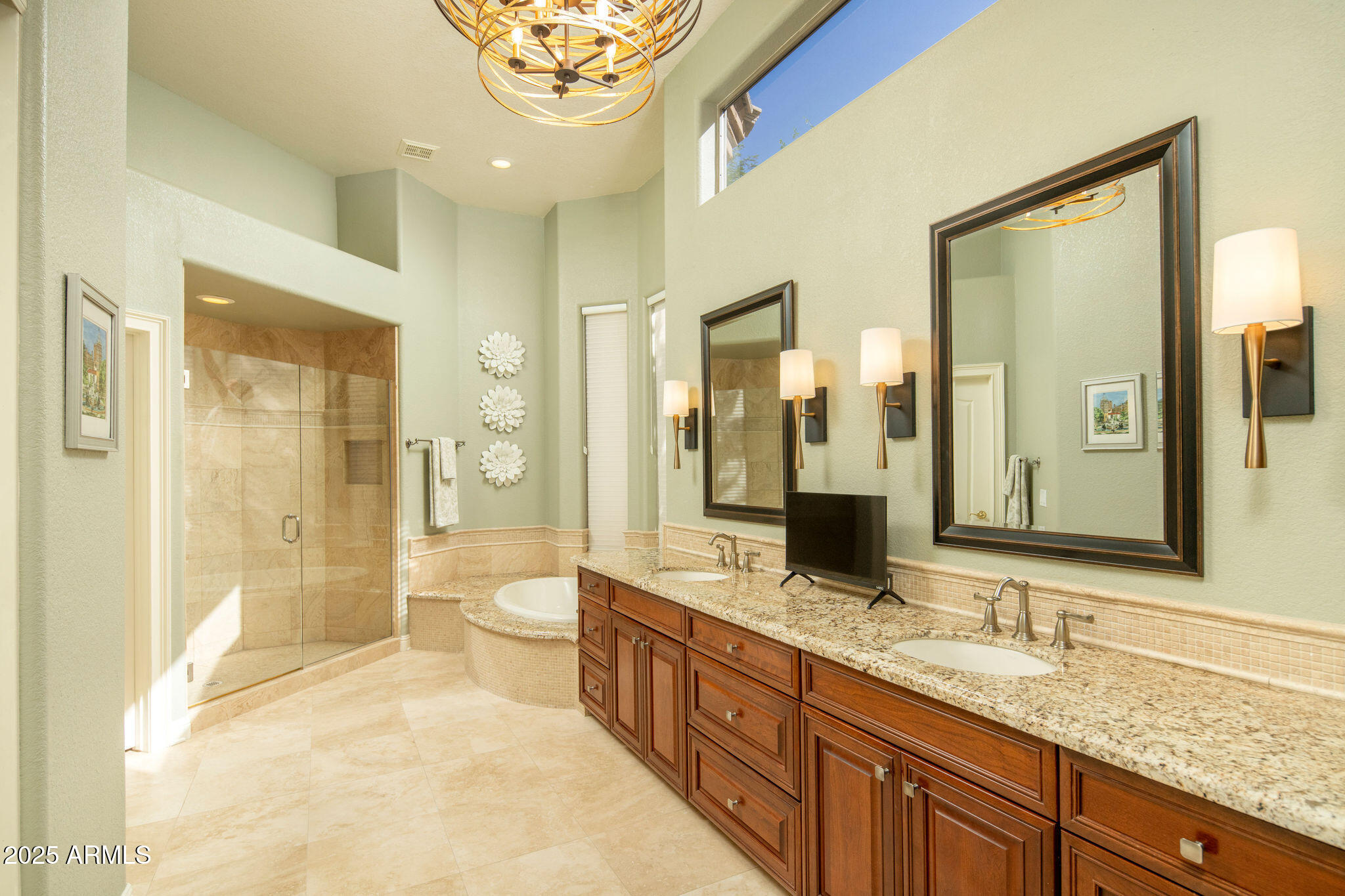 11753 E PARKVIEW Lane