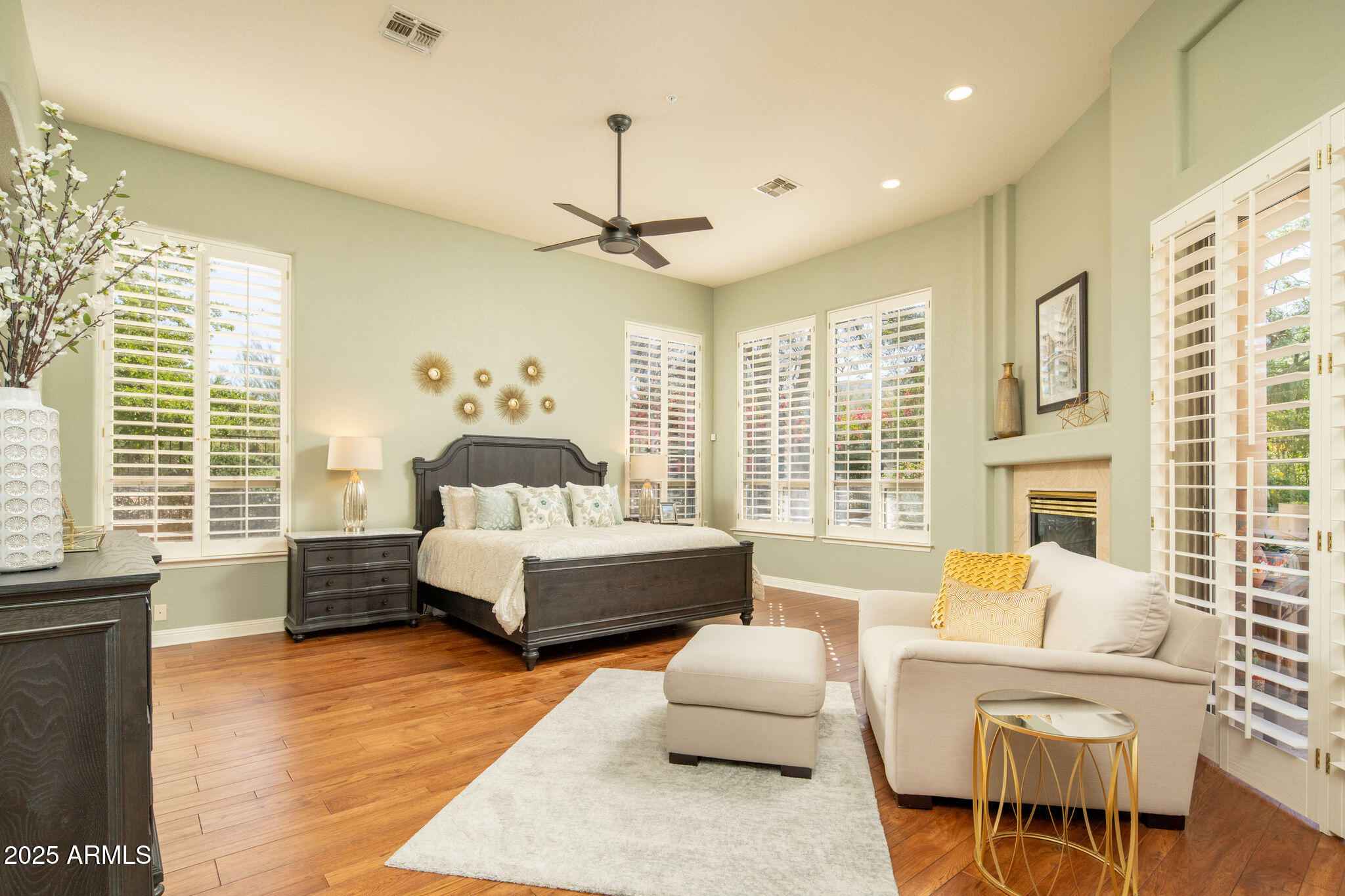 11753 E PARKVIEW Lane