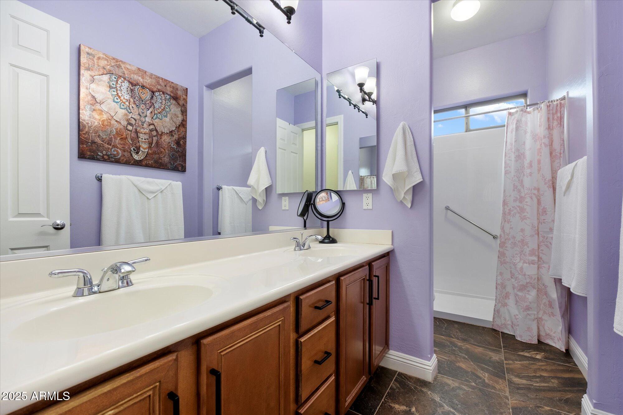 2323 W Villa Cassandra Drive