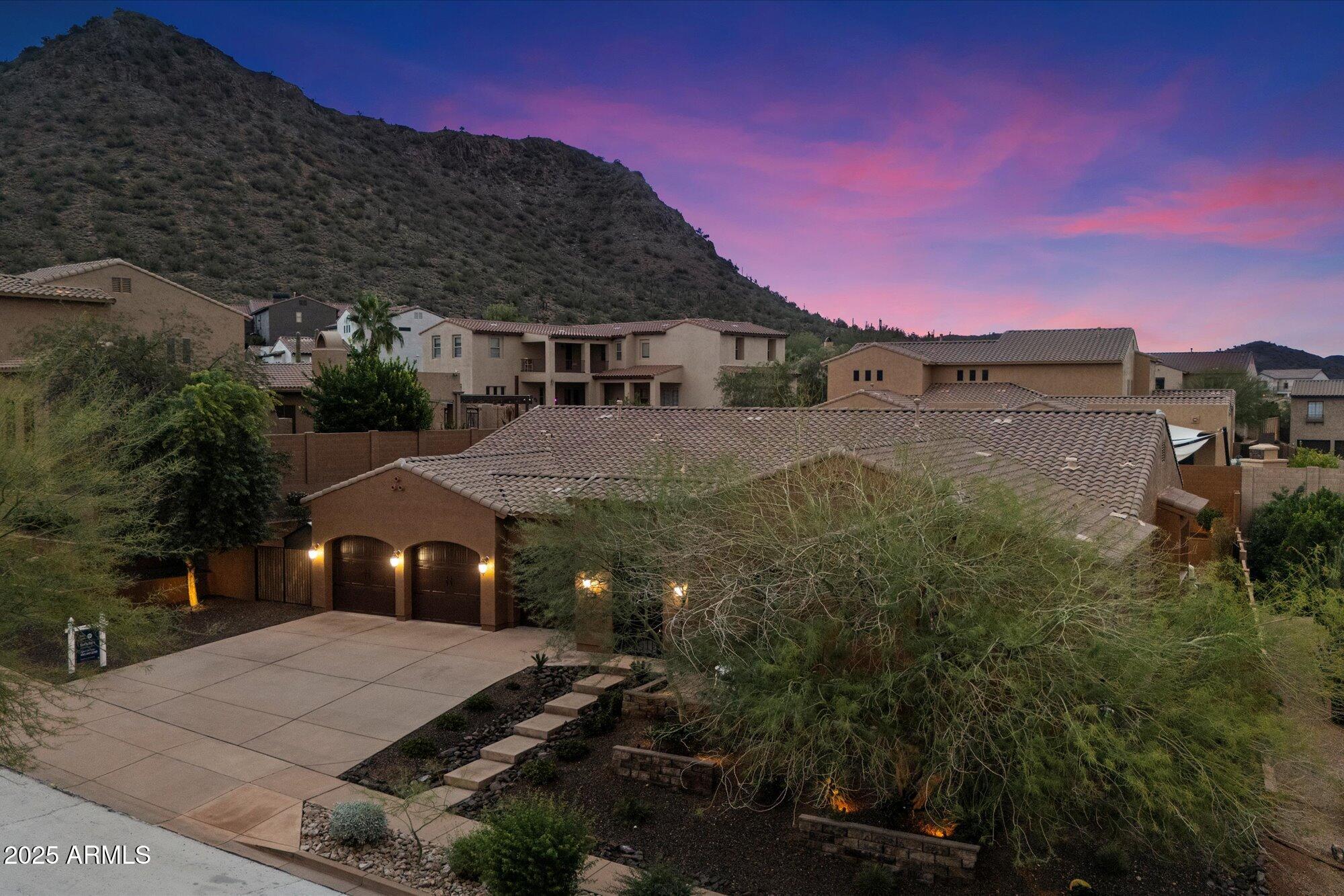 2323 W Villa Cassandra Drive