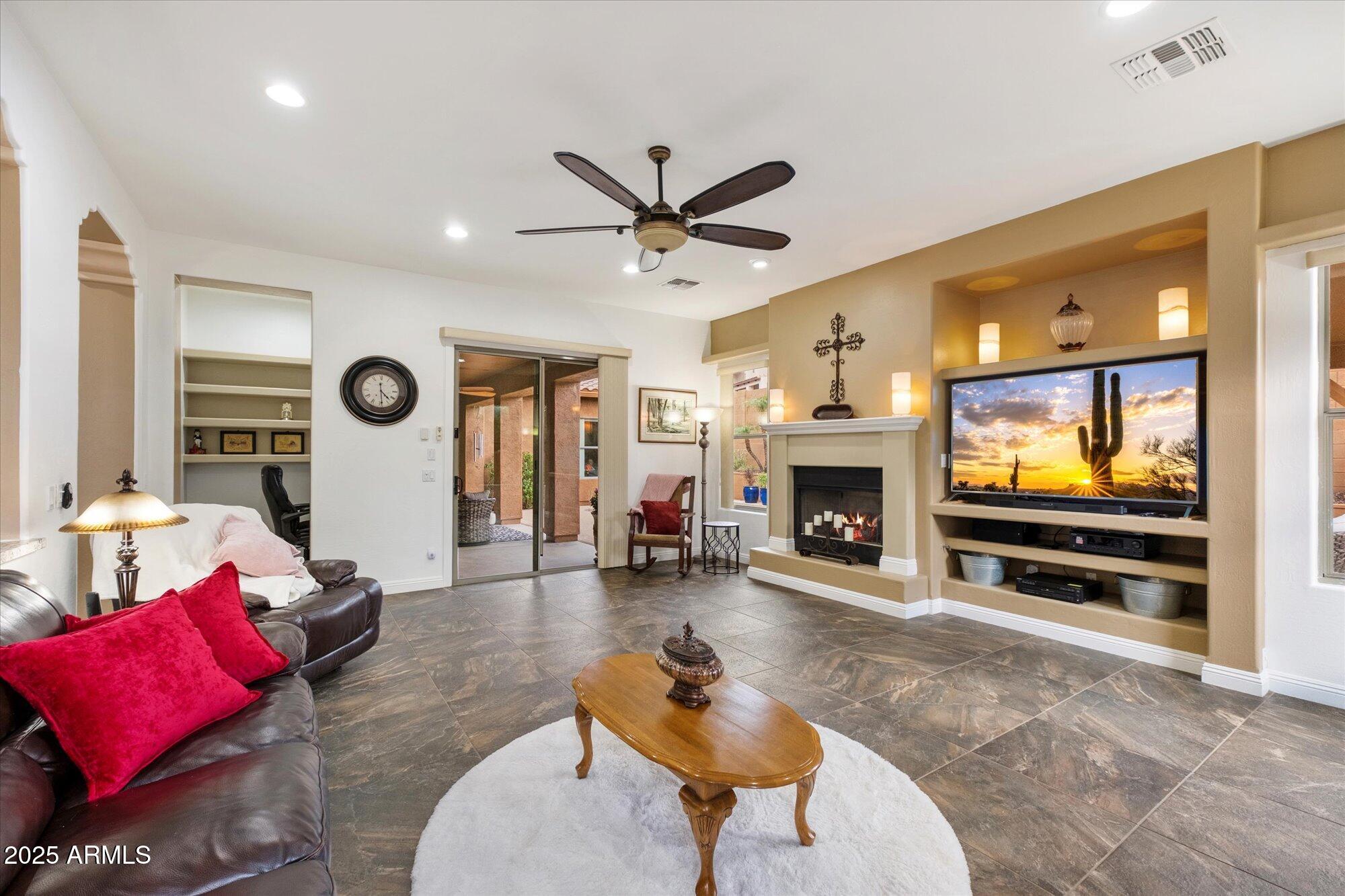 2323 W Villa Cassandra Drive