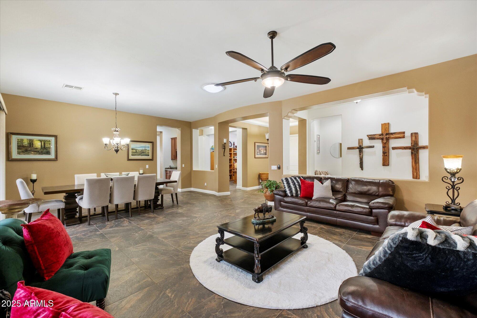 2323 W Villa Cassandra Drive