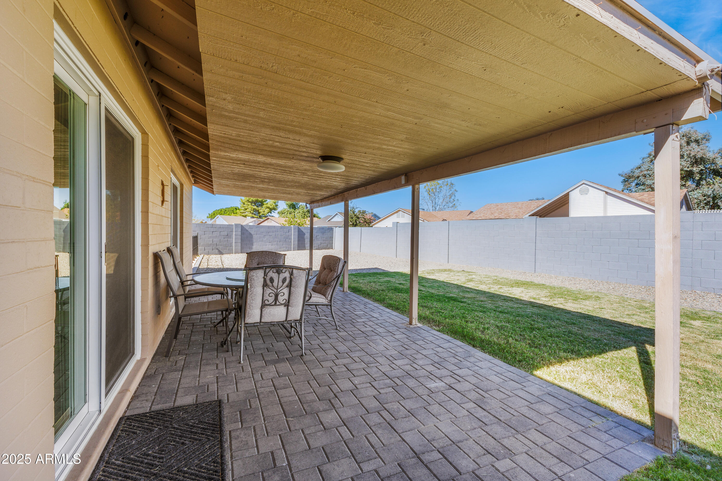 6102 E FAIRFIELD Street