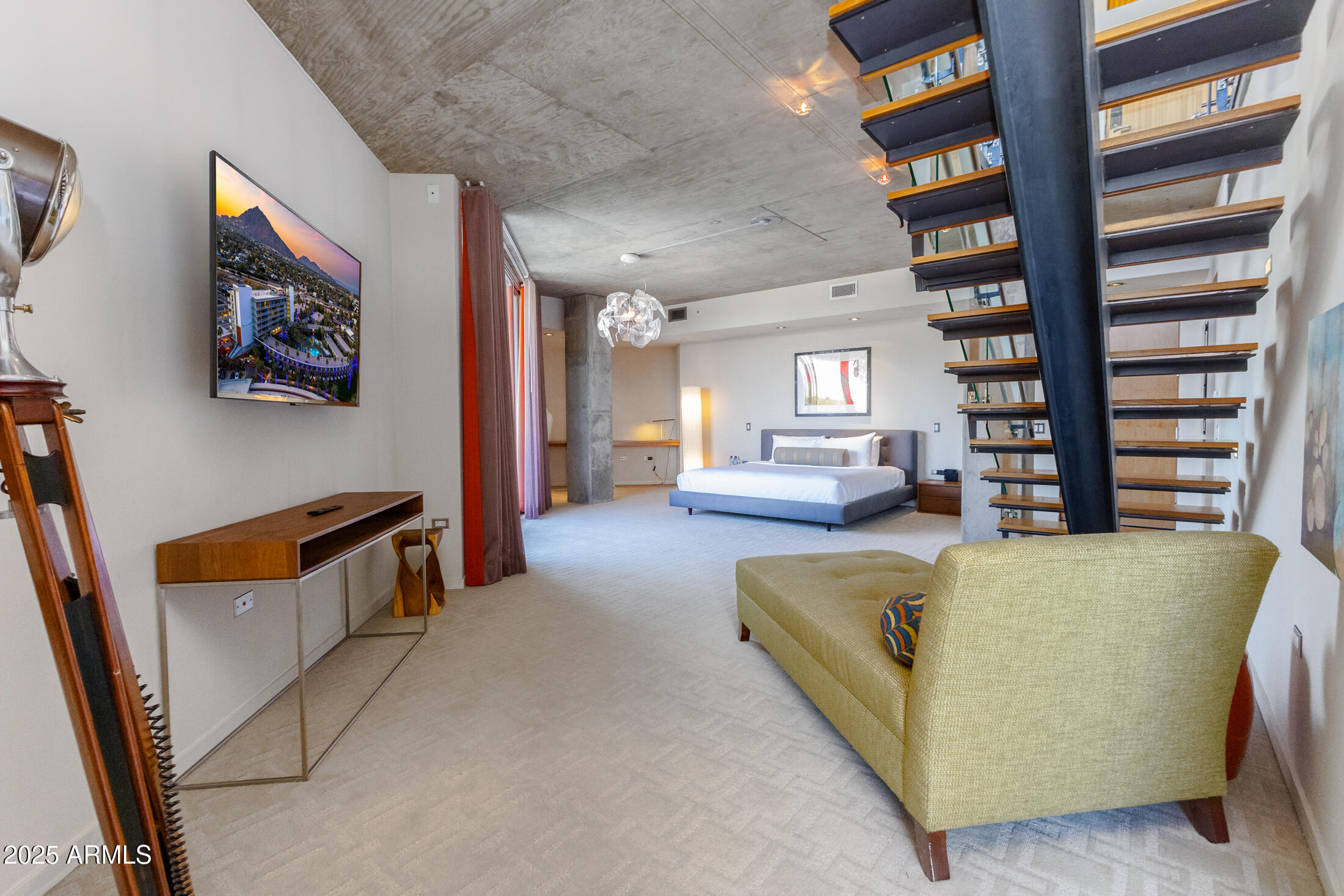 6850 E MAIN Street, 4416