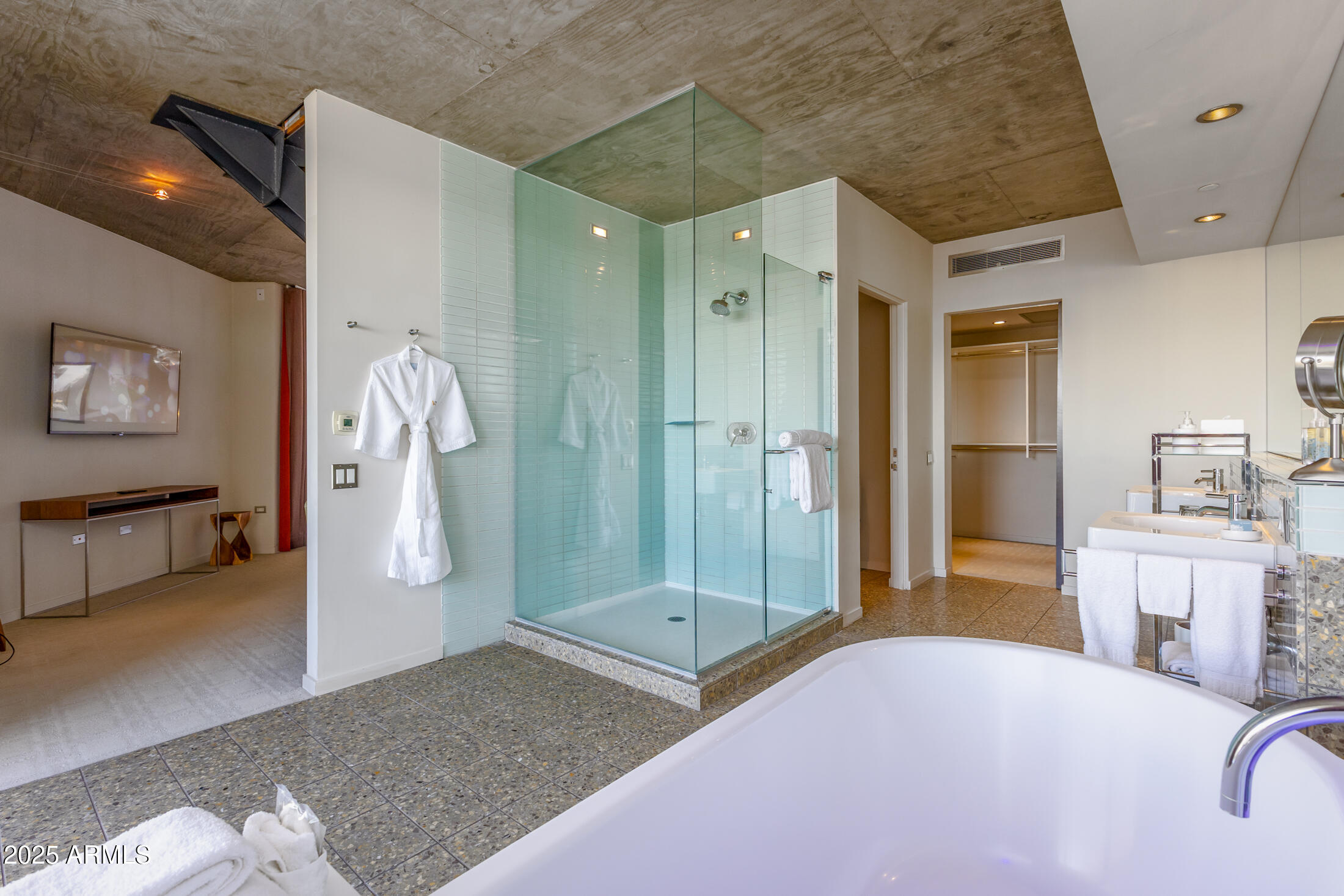 6850 E MAIN Street, 4416