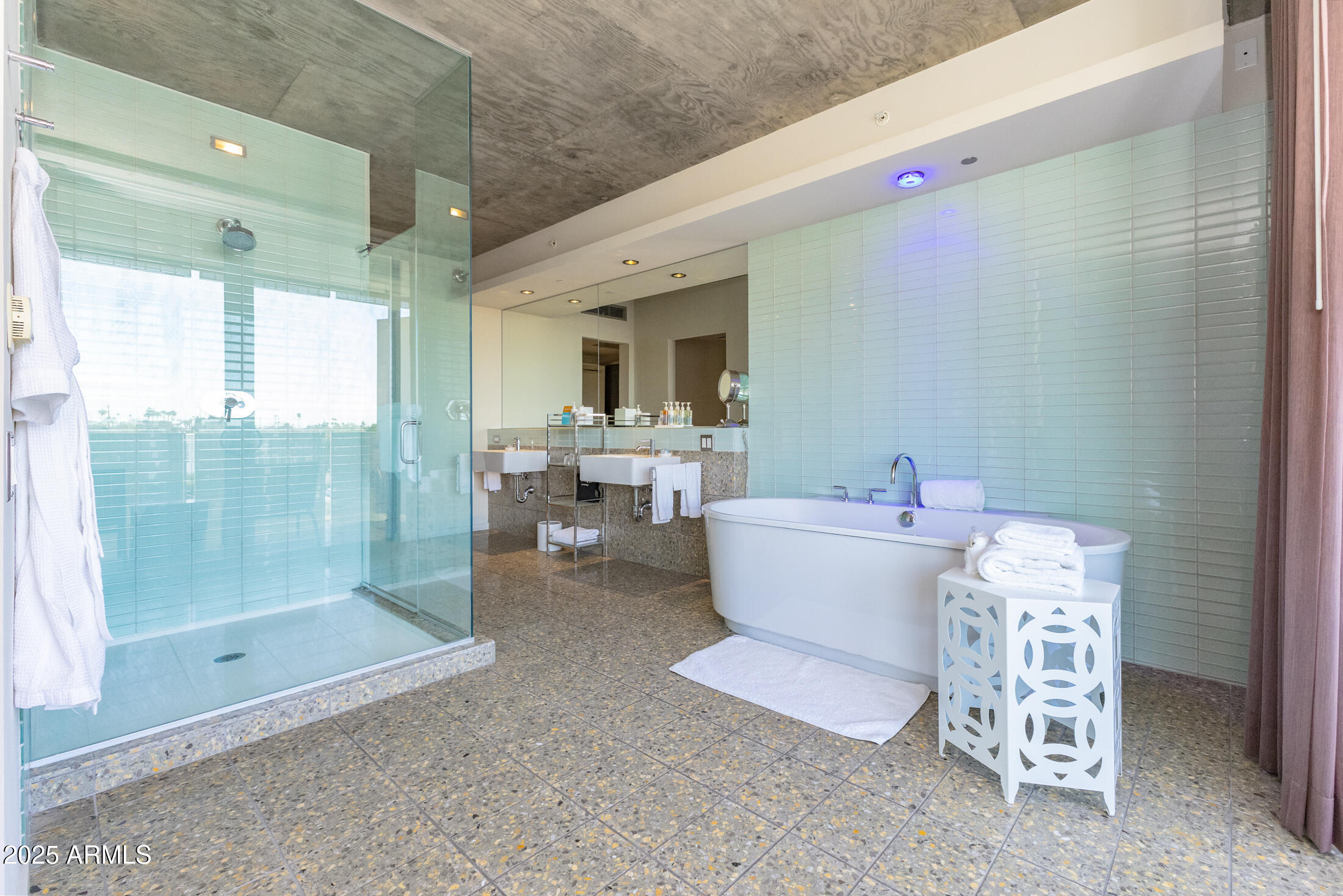 6850 E MAIN Street, 4416