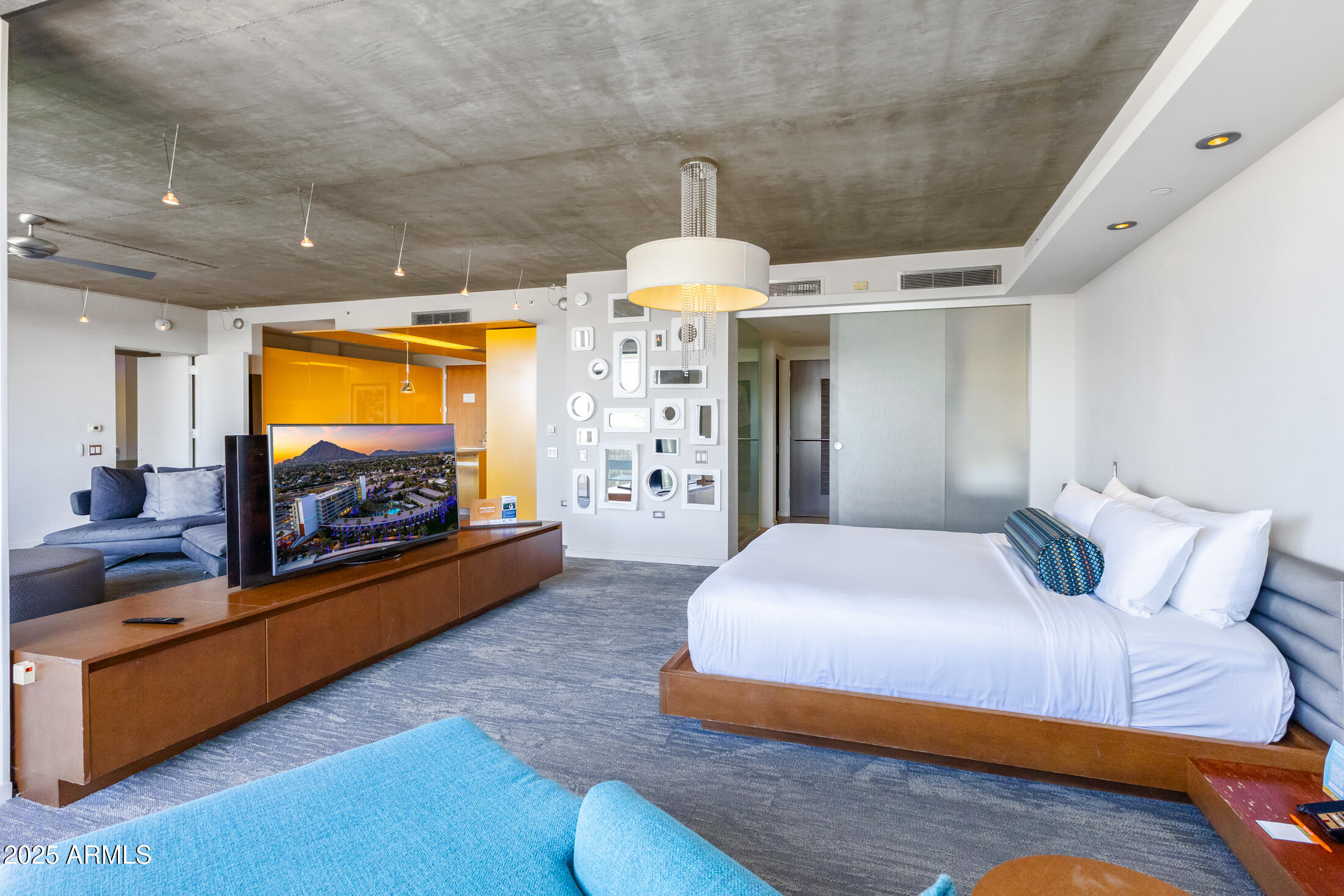 6850 E MAIN Street, 4404