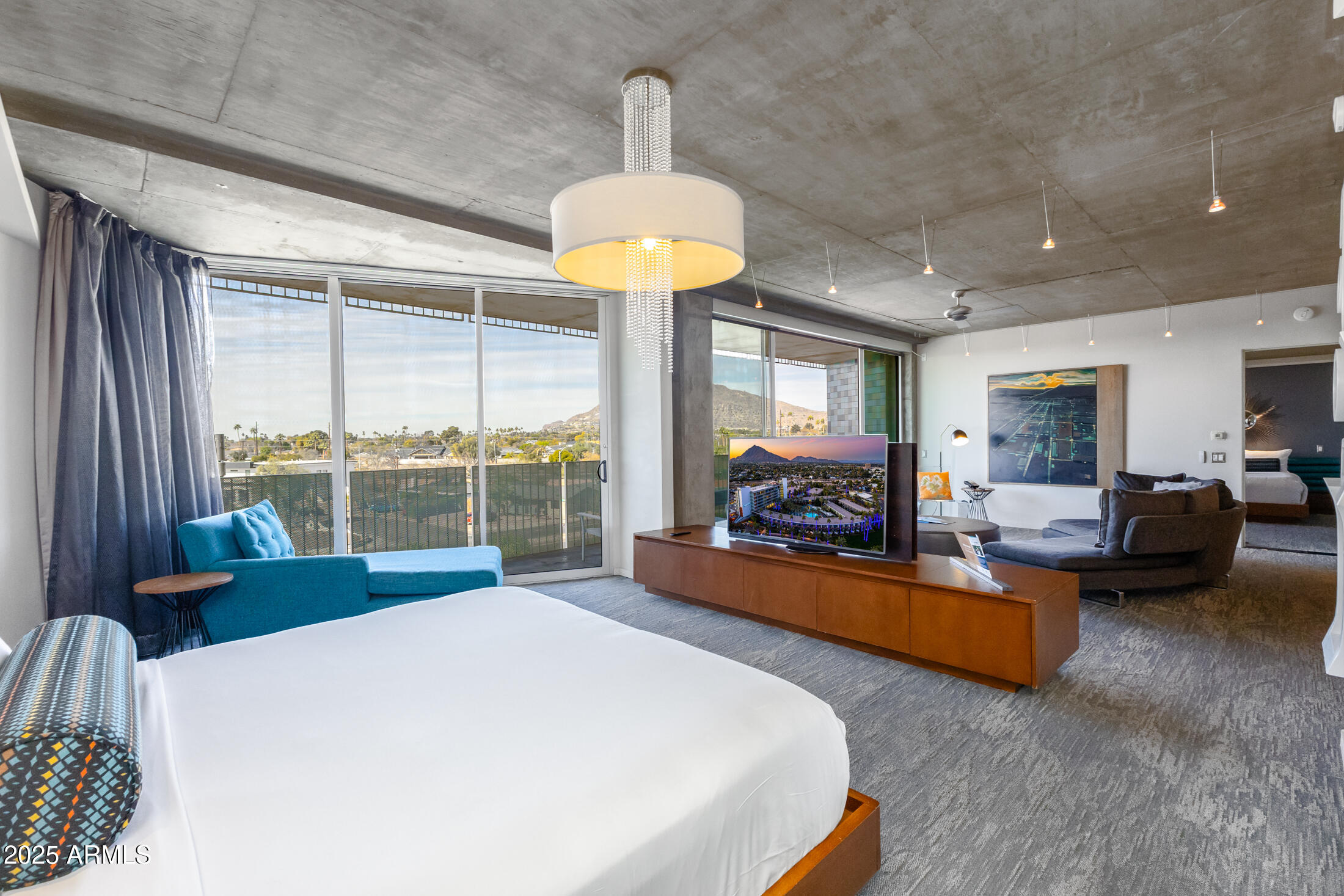 6850 E MAIN Street, 4404