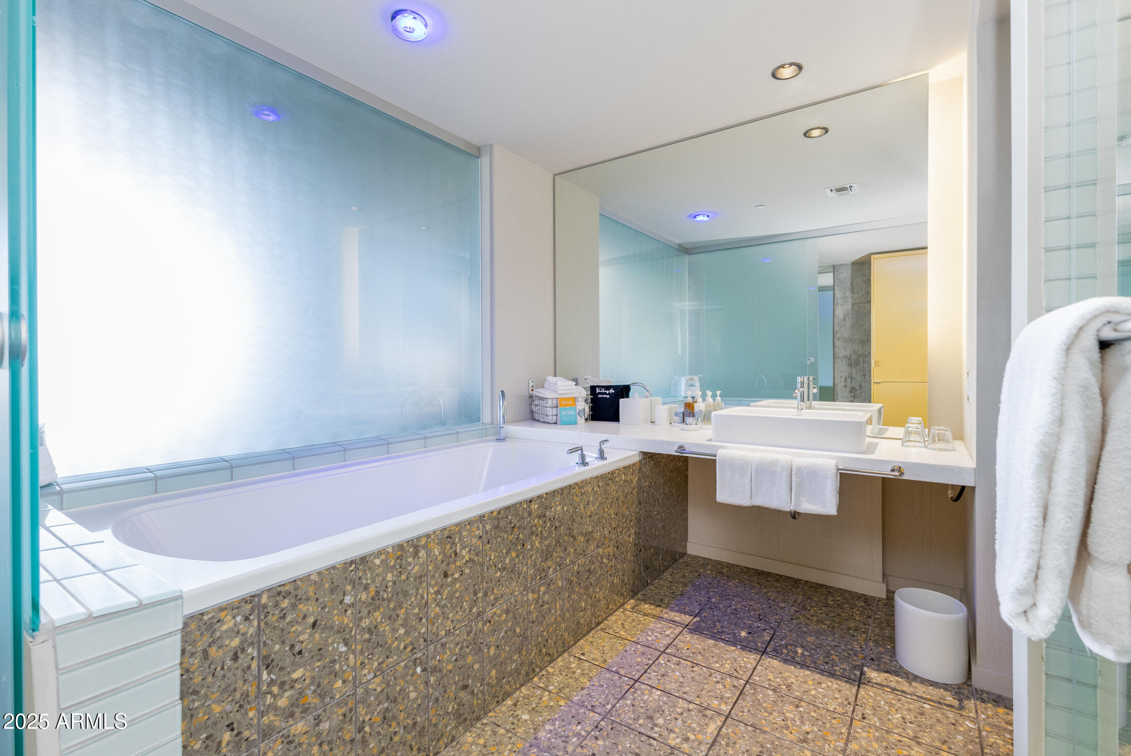 6850 E MAIN Street, 4404