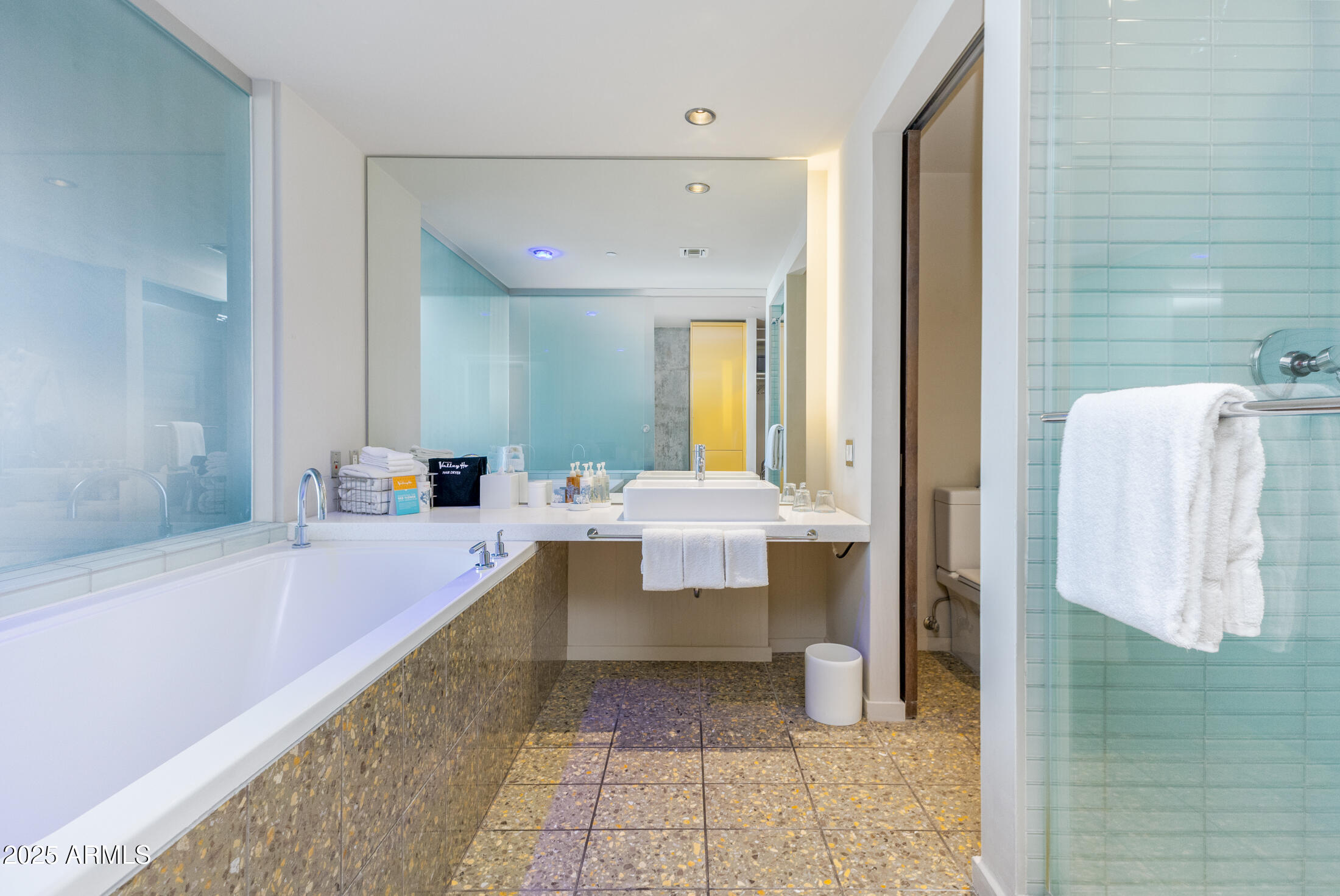 6850 E MAIN Street, 4404