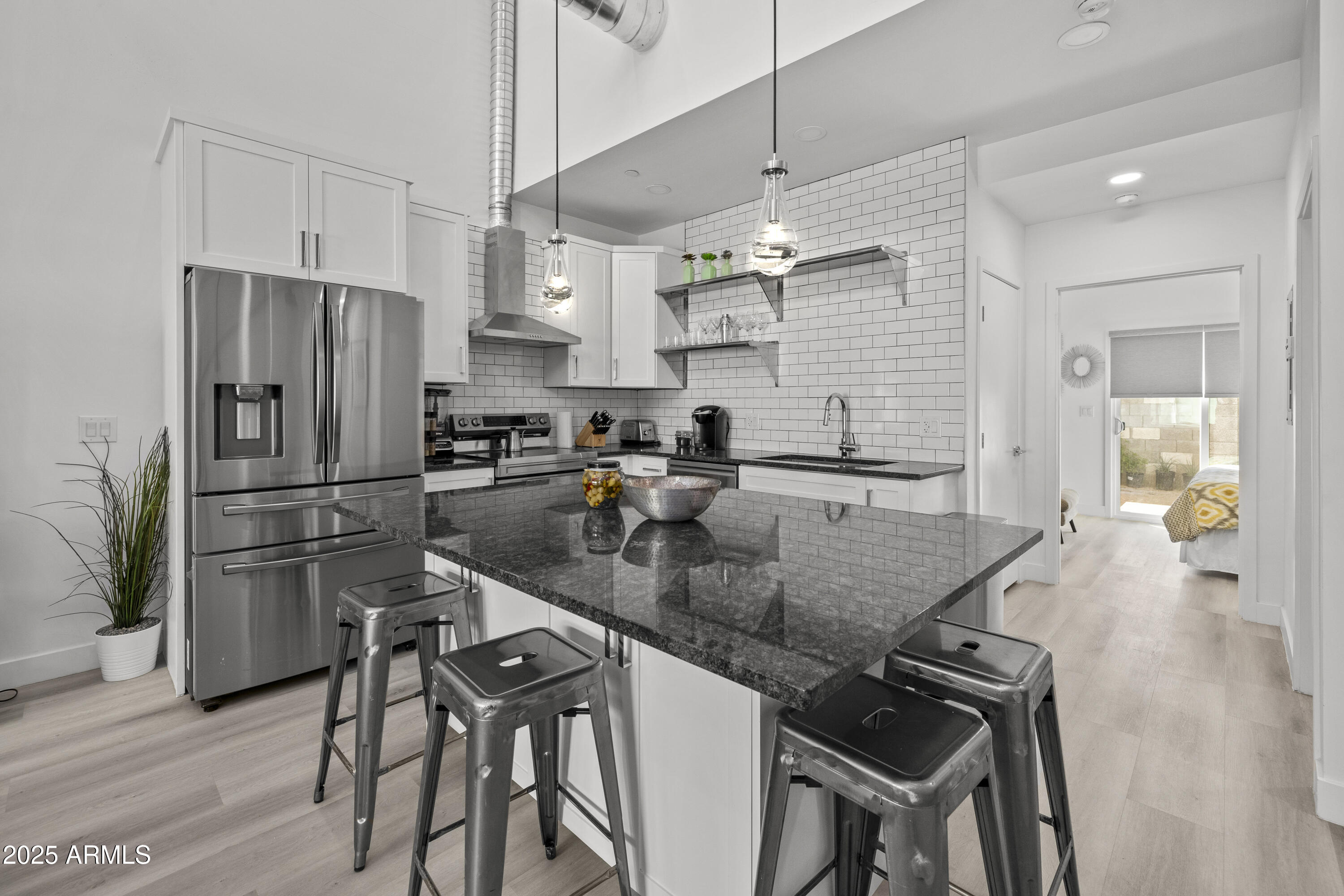 3130 N 37TH Street, 13