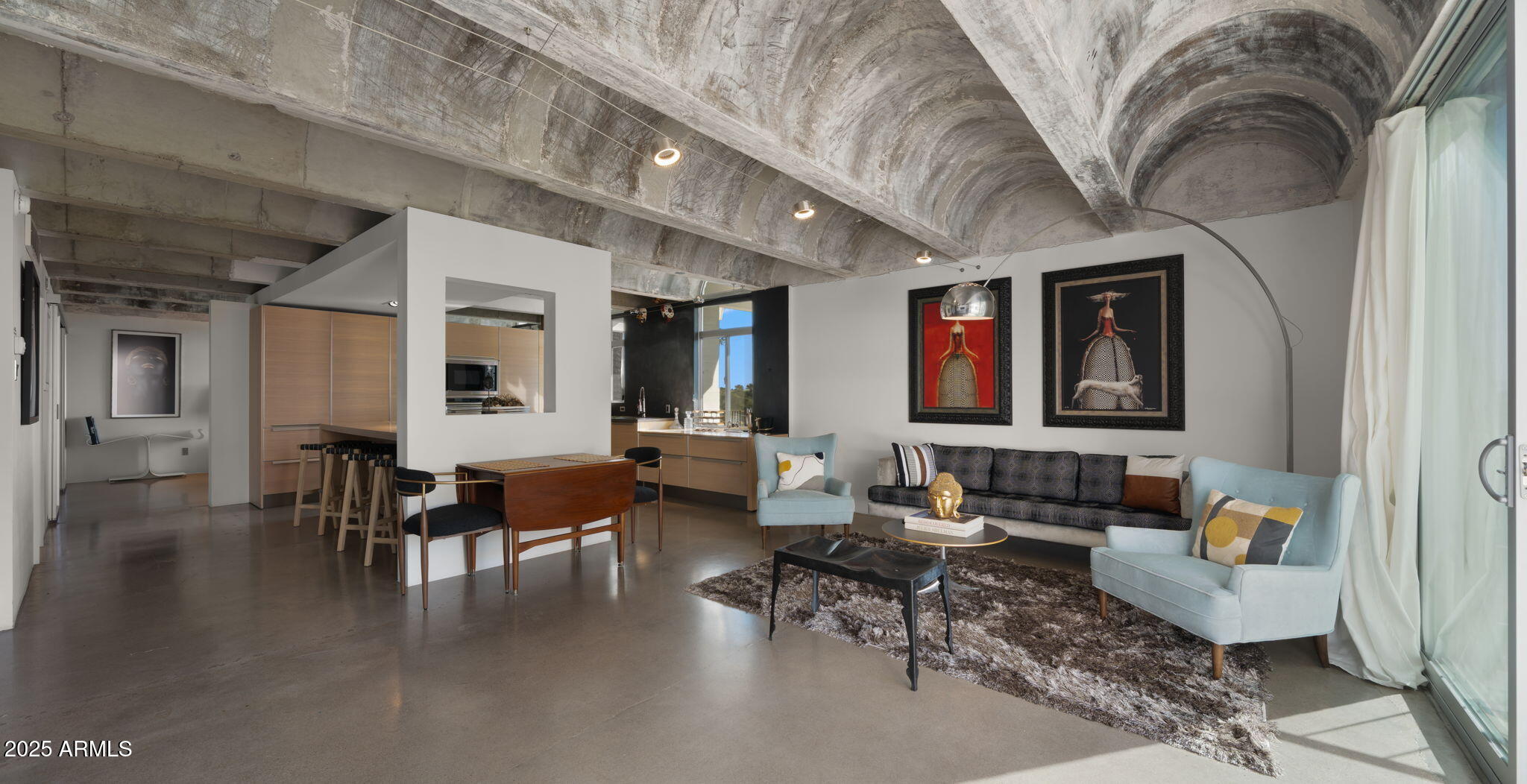 6502 N CENTRAL Avenue, B304