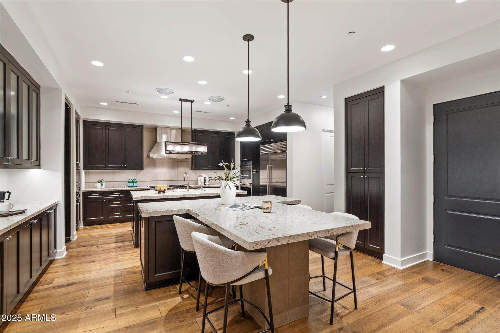 3965 E SIERRA VISTA Drive