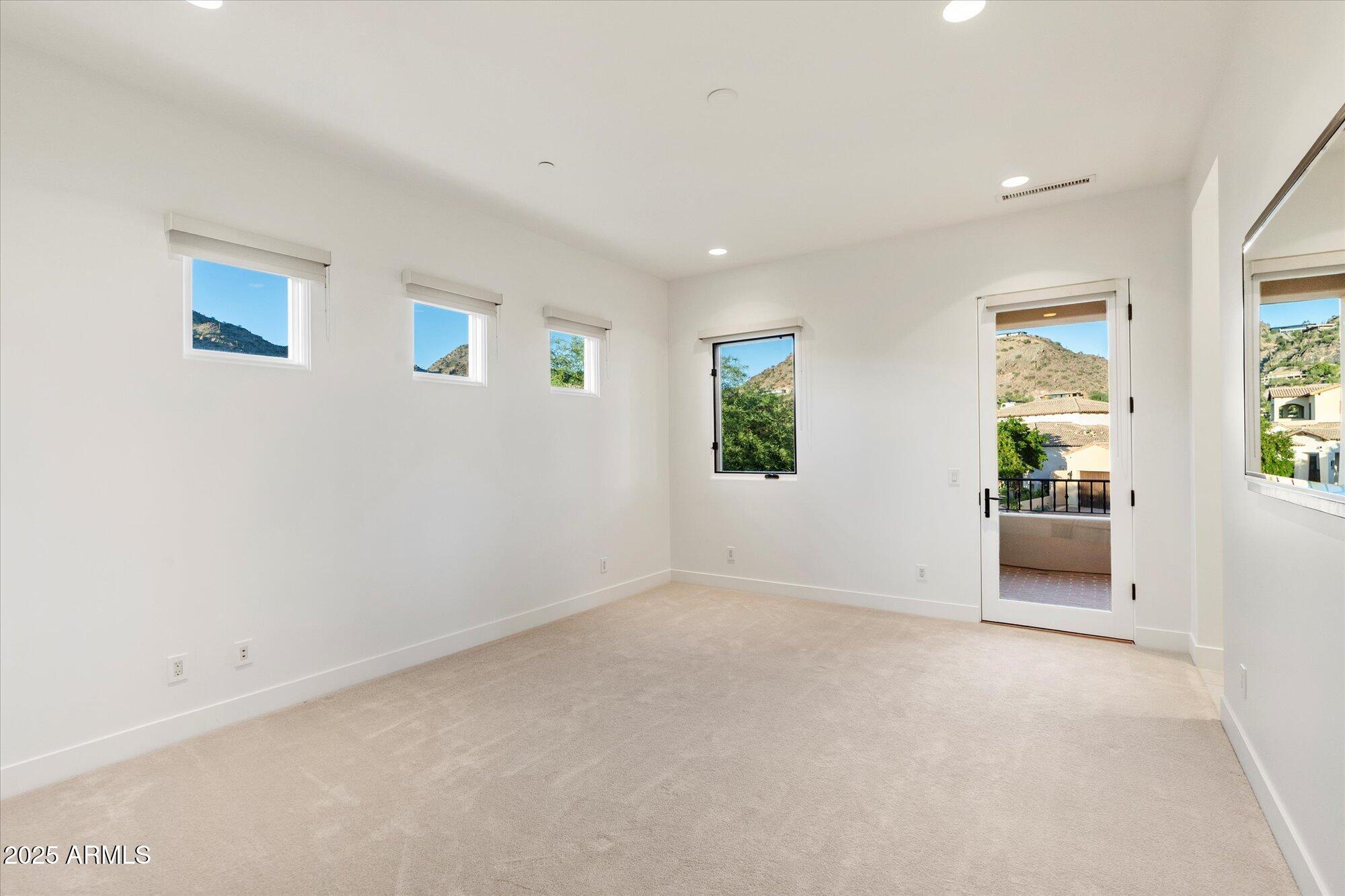 3965 E SIERRA VISTA Drive